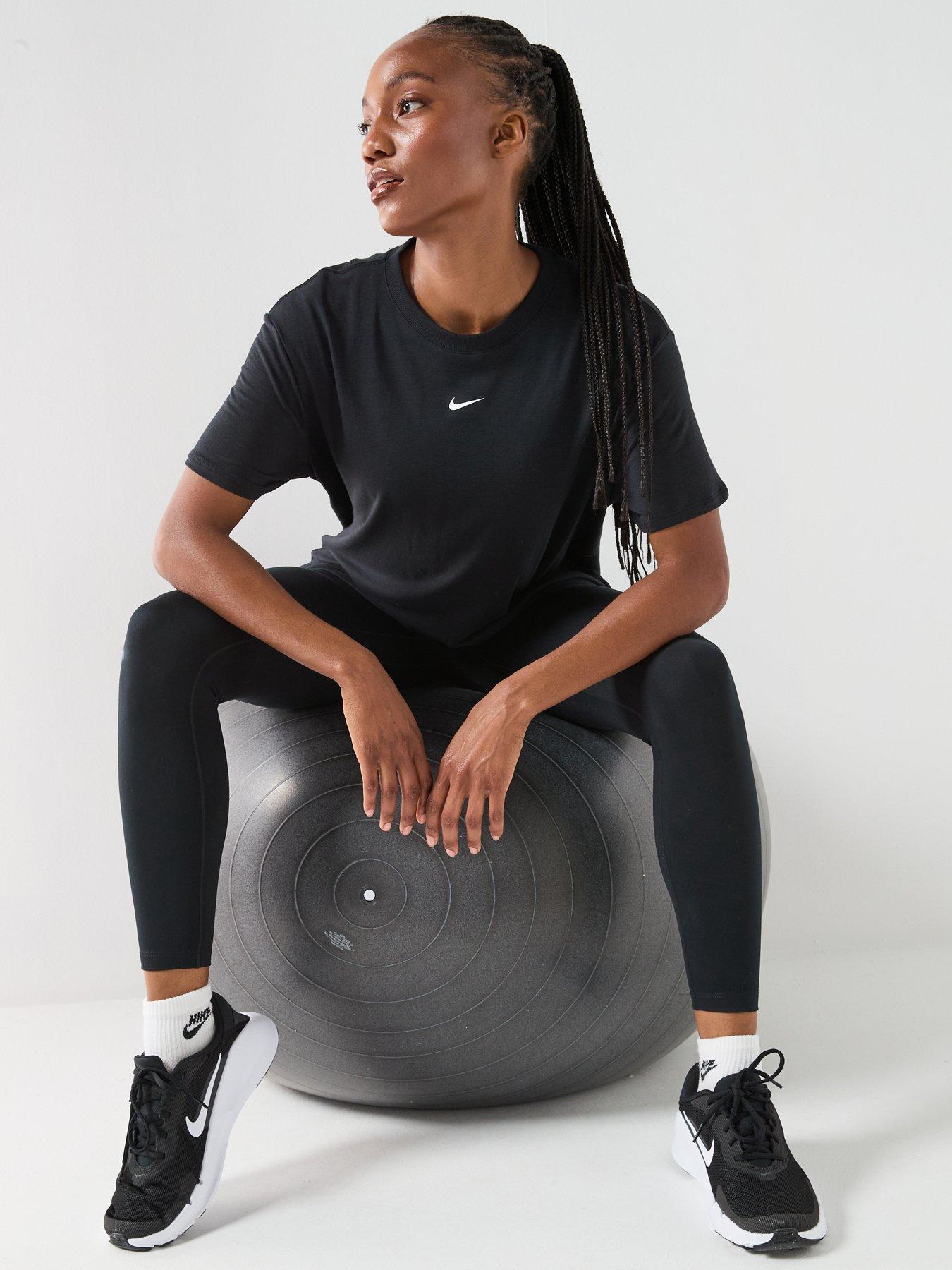 nike-womens-training-one-relaxed-dri-fit-t-shirt-blackwhitedetail