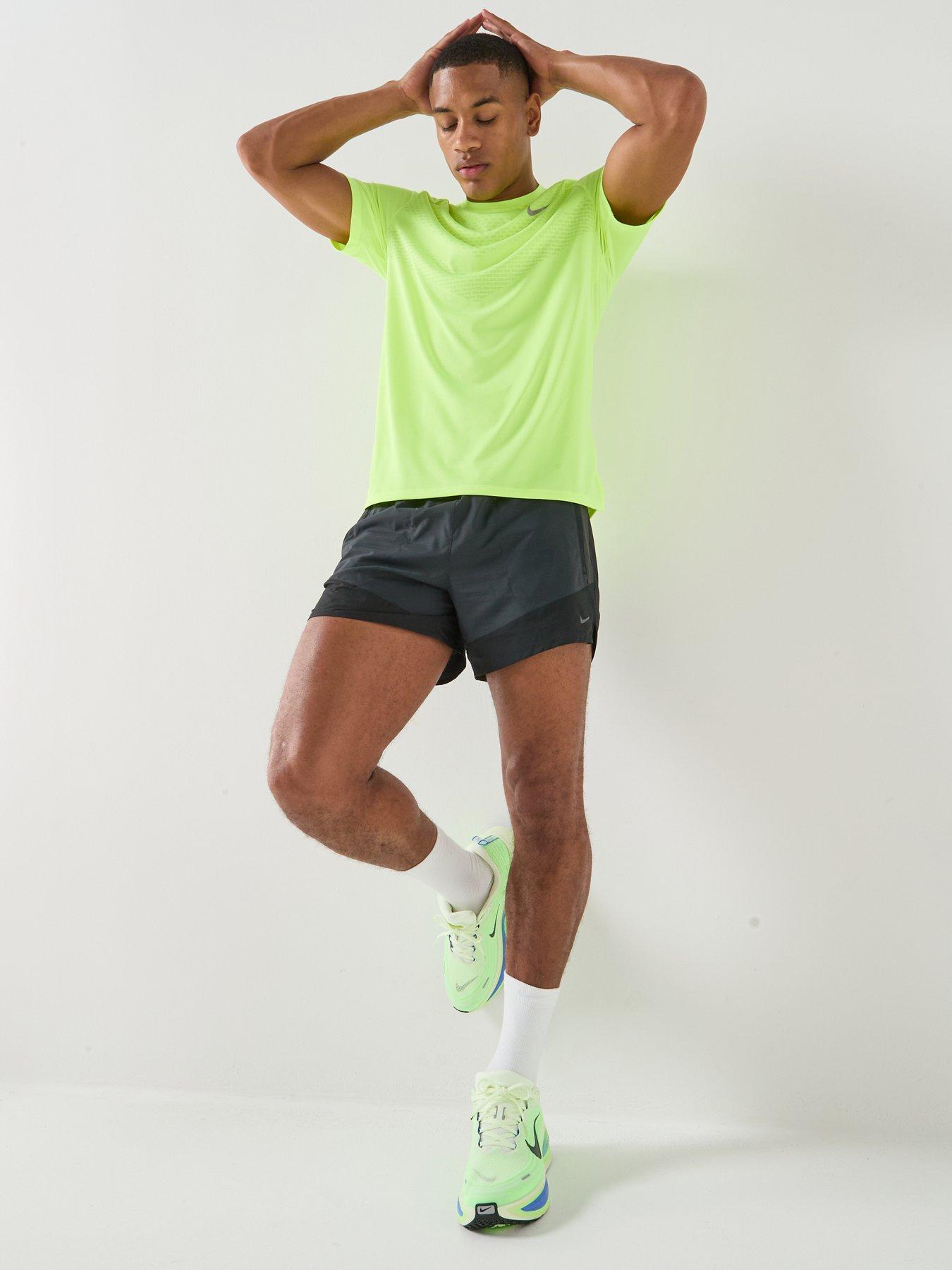Image 3 of 7 of Nike Mens Running Stride Dri-FIT ADV Short Sleeve Top - Yellow