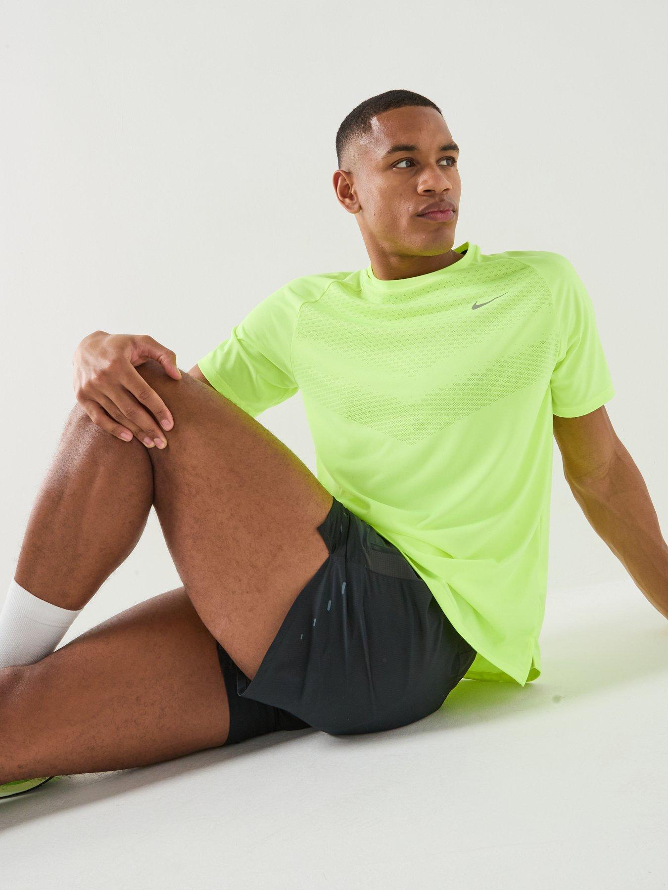 Image 5 of 7 of Nike Mens Running Stride Dri-FIT ADV Short Sleeve Top - Yellow