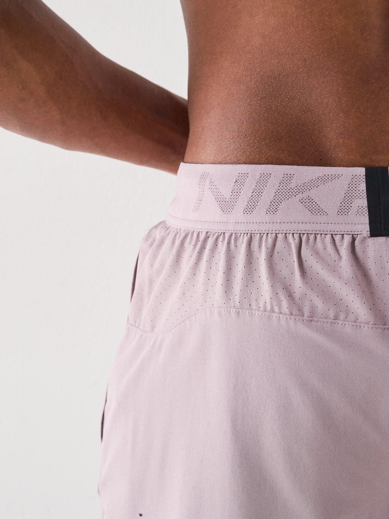 nike-mens-training-dri-fit-6-inch-shorts-beigedetail