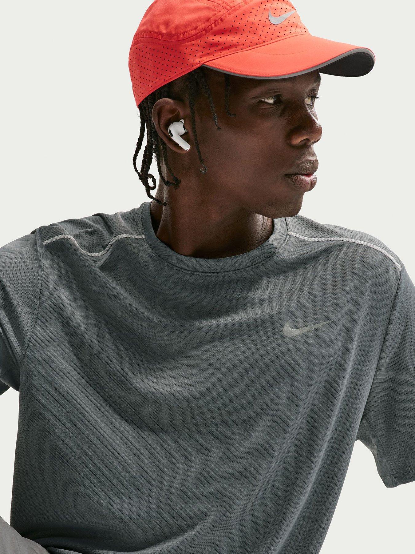 Image 5 of 7 of Nike Mens Running Miler Dri-FIT UV Short Sleeve Top - Grey