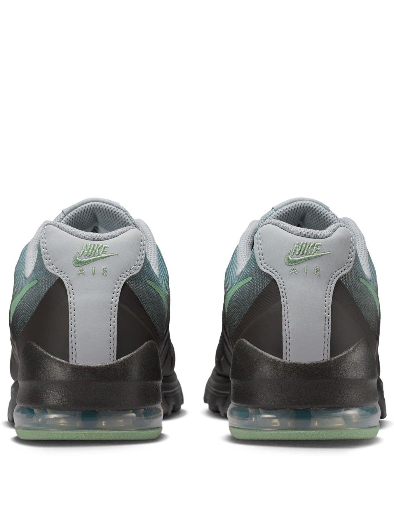 Image 3 of 7 of Nike Mens Nike Air Max Invigor Trainers - Black