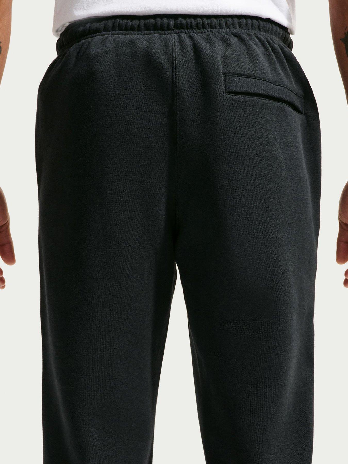 nike-mens-club-joggers-blackdetail