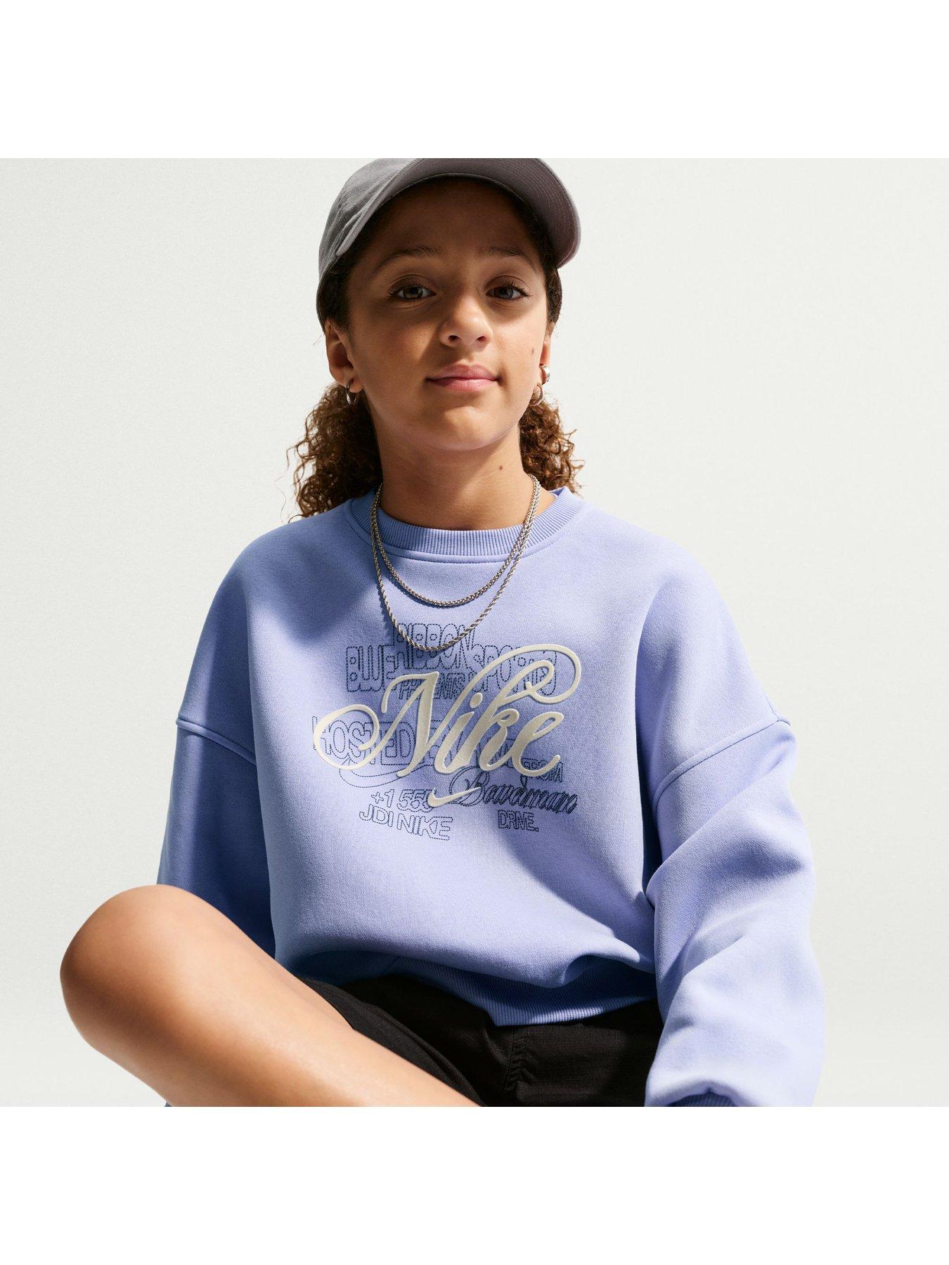 Image 5 of 5 of Nike Big Kids Girls Sportswear Club Boxy Graphic Crew Sweatshirt - Purple