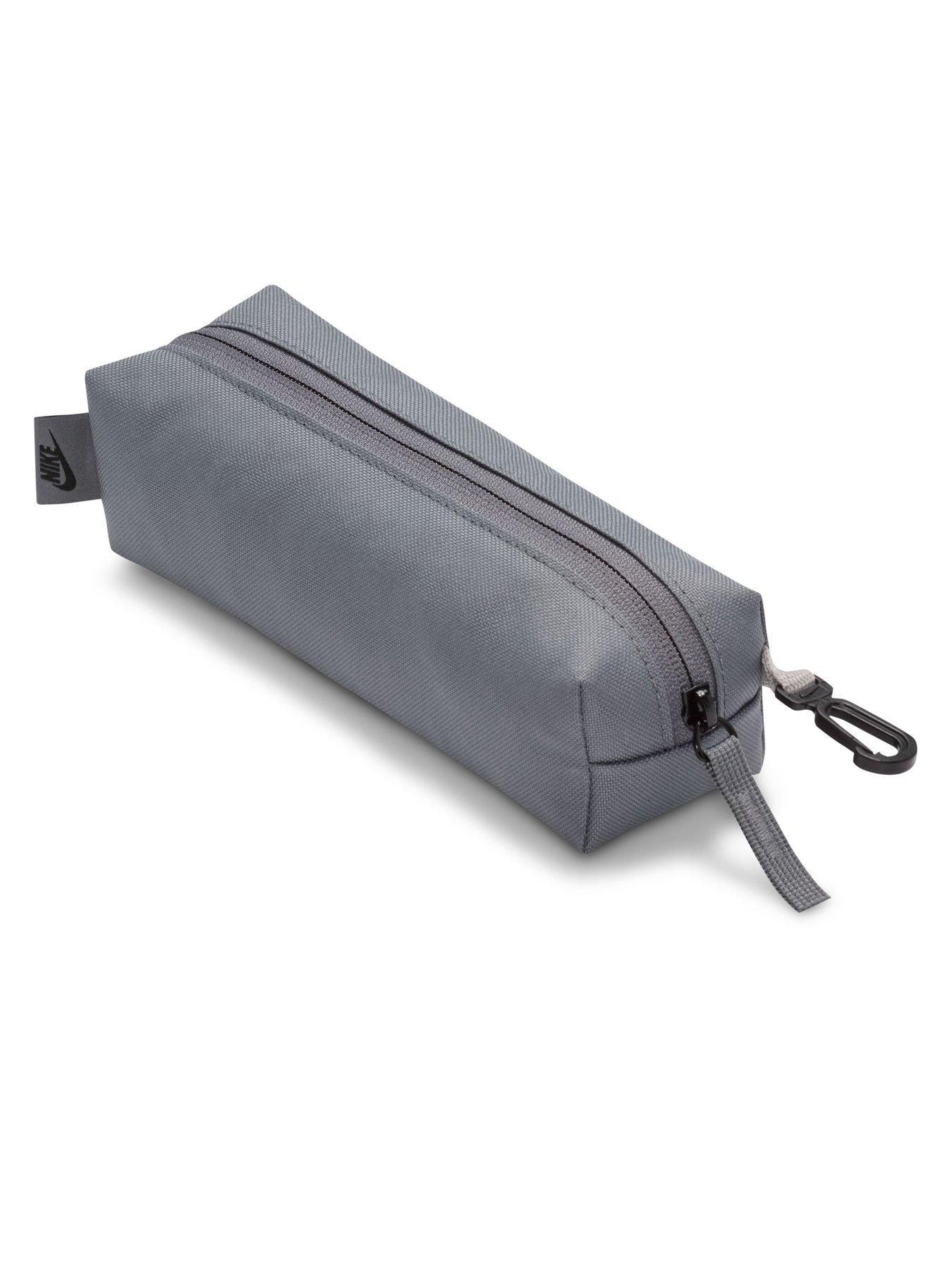 nike-kids-elemental-backpack-20l-greydetail