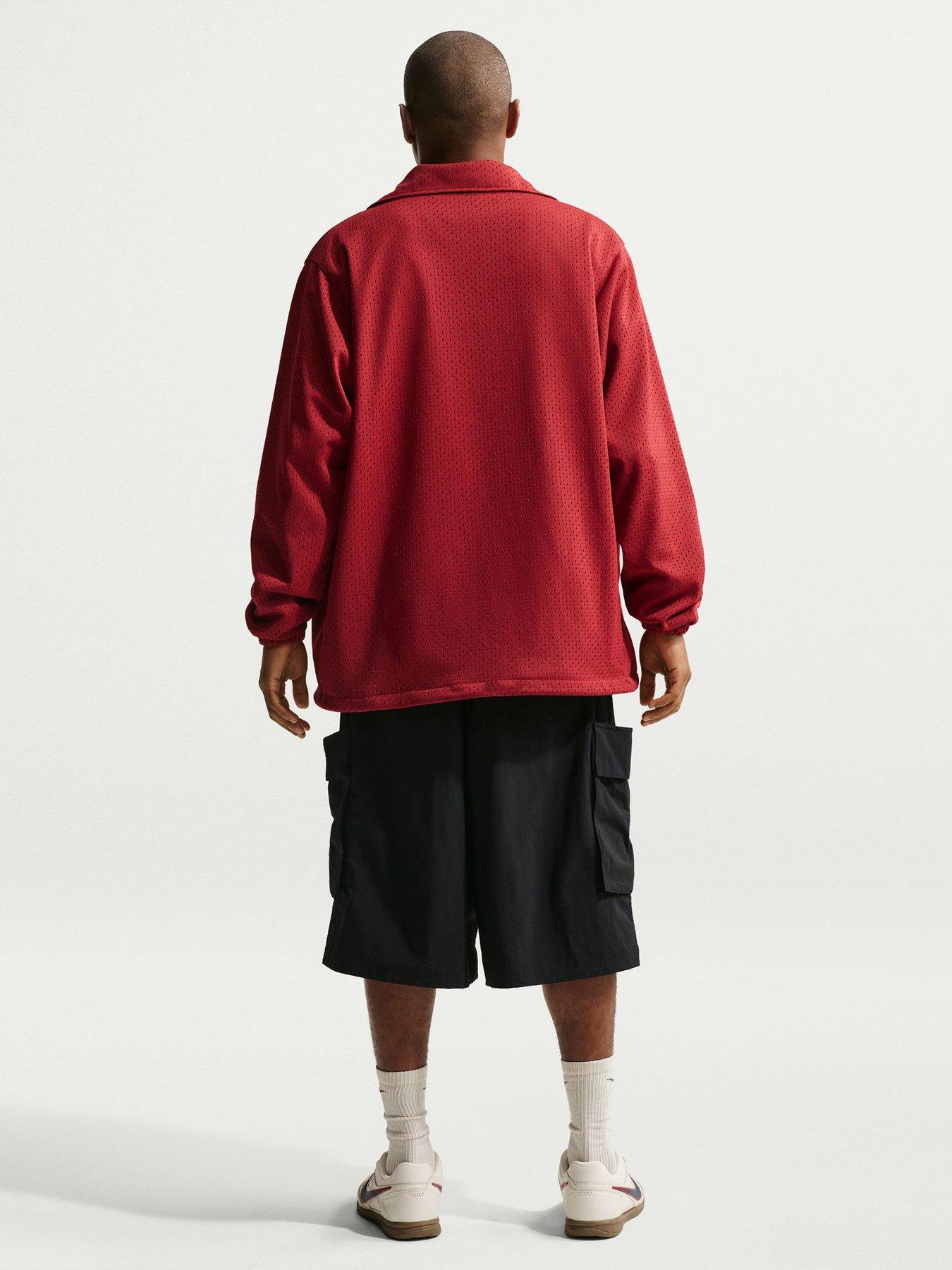 nike-mens-club-oversized-cargo-shorts-blackoutfit