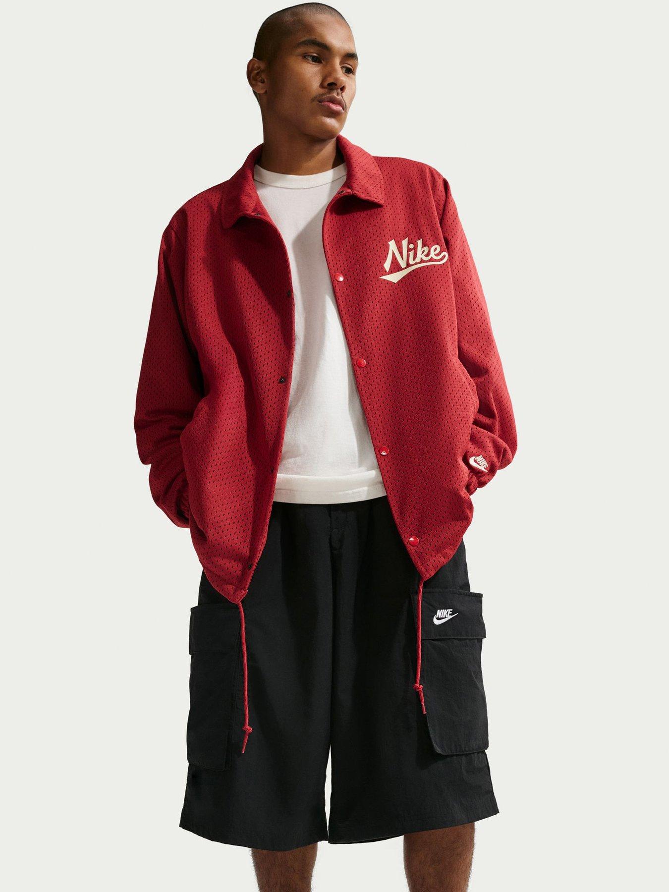 nike-mens-club-oversized-cargo-shorts-blackdetail