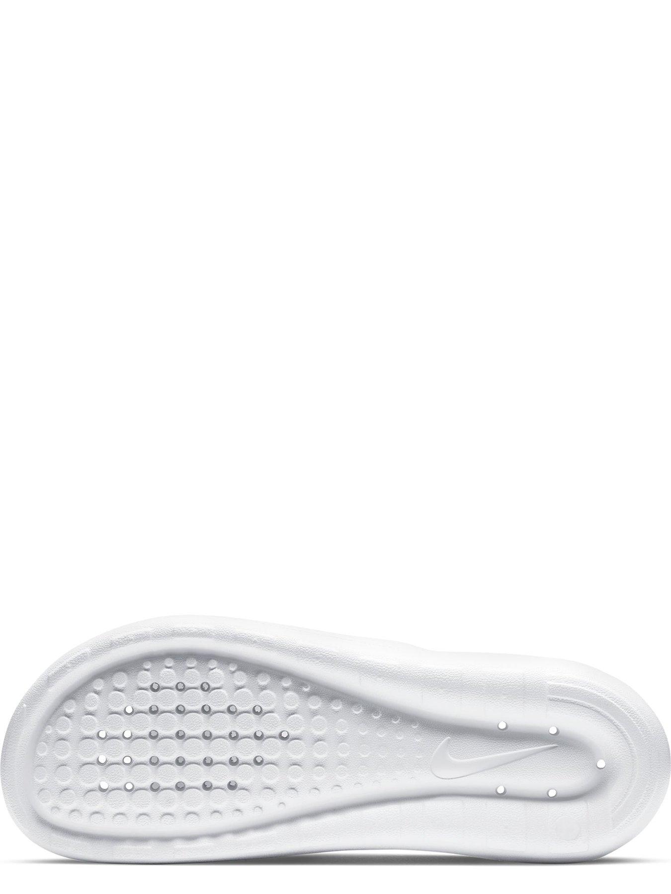 Image 4 of 6 of Nike Mens Victori One Slides - White