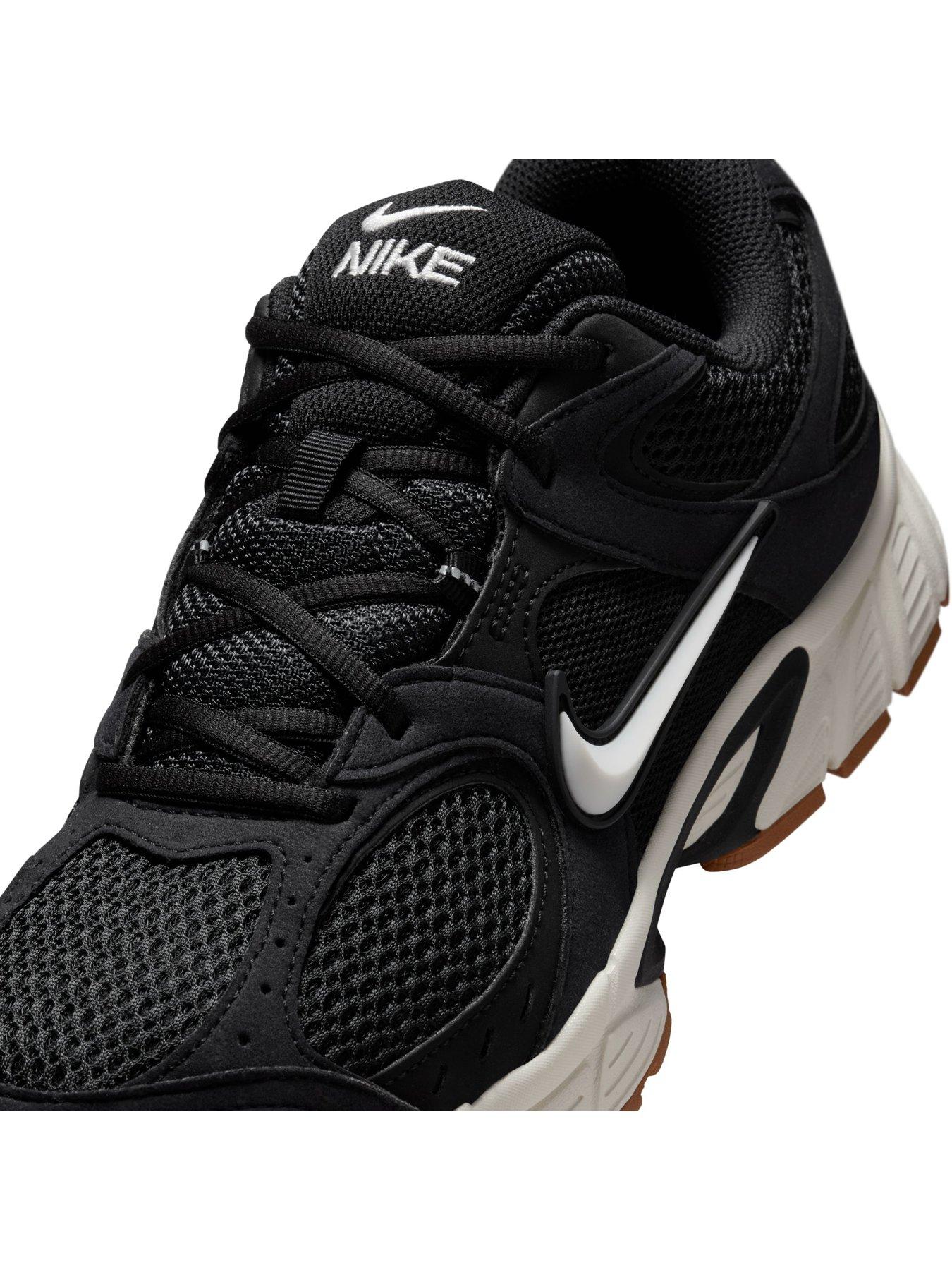 Image 6 of 7 of Nike Mens V5 RNR Trainers - Black