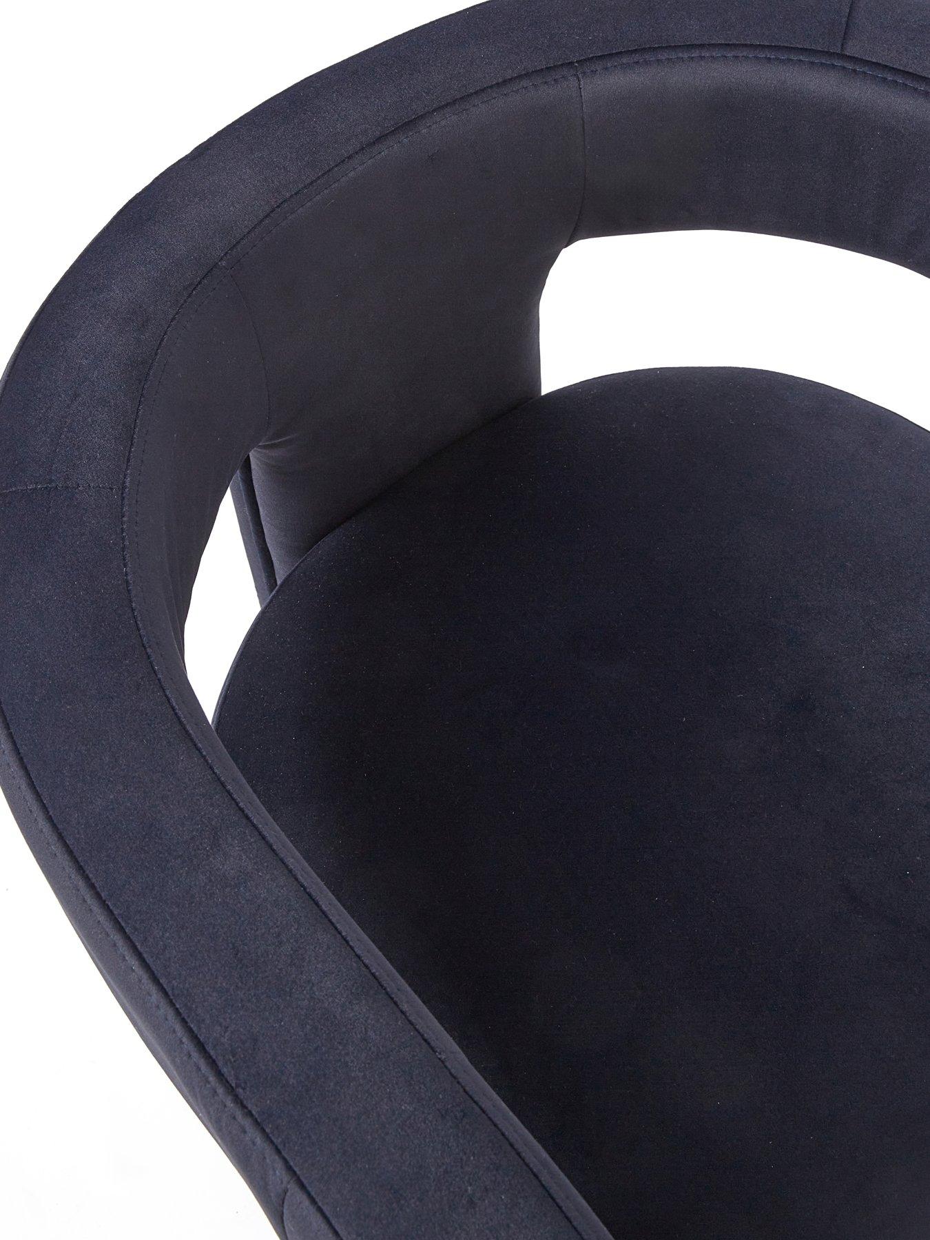 the-very-collection-nell-velvet-dining-chair-navyoutfit