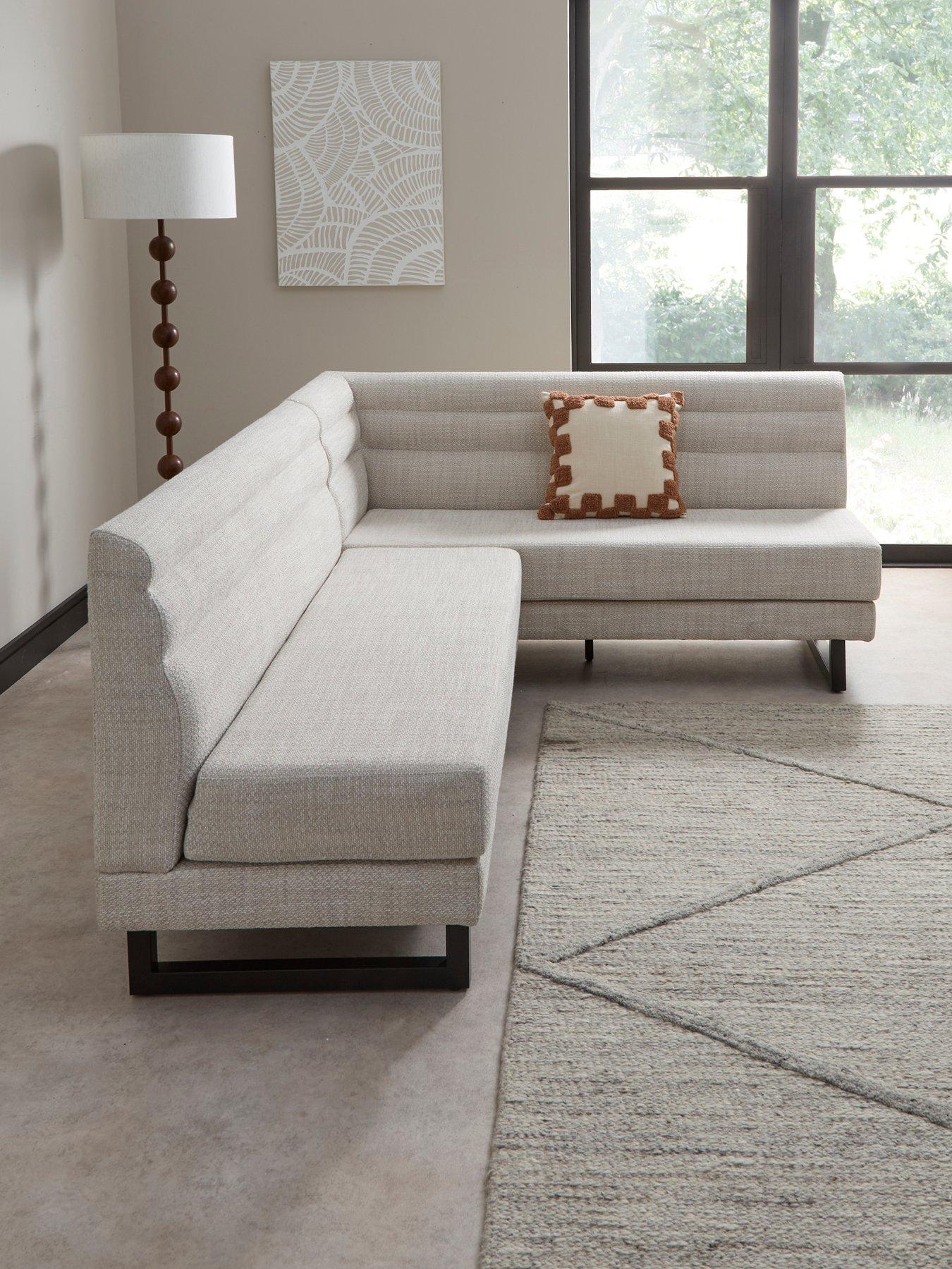 the-very-collection-rocco-corner-dining-benchfront