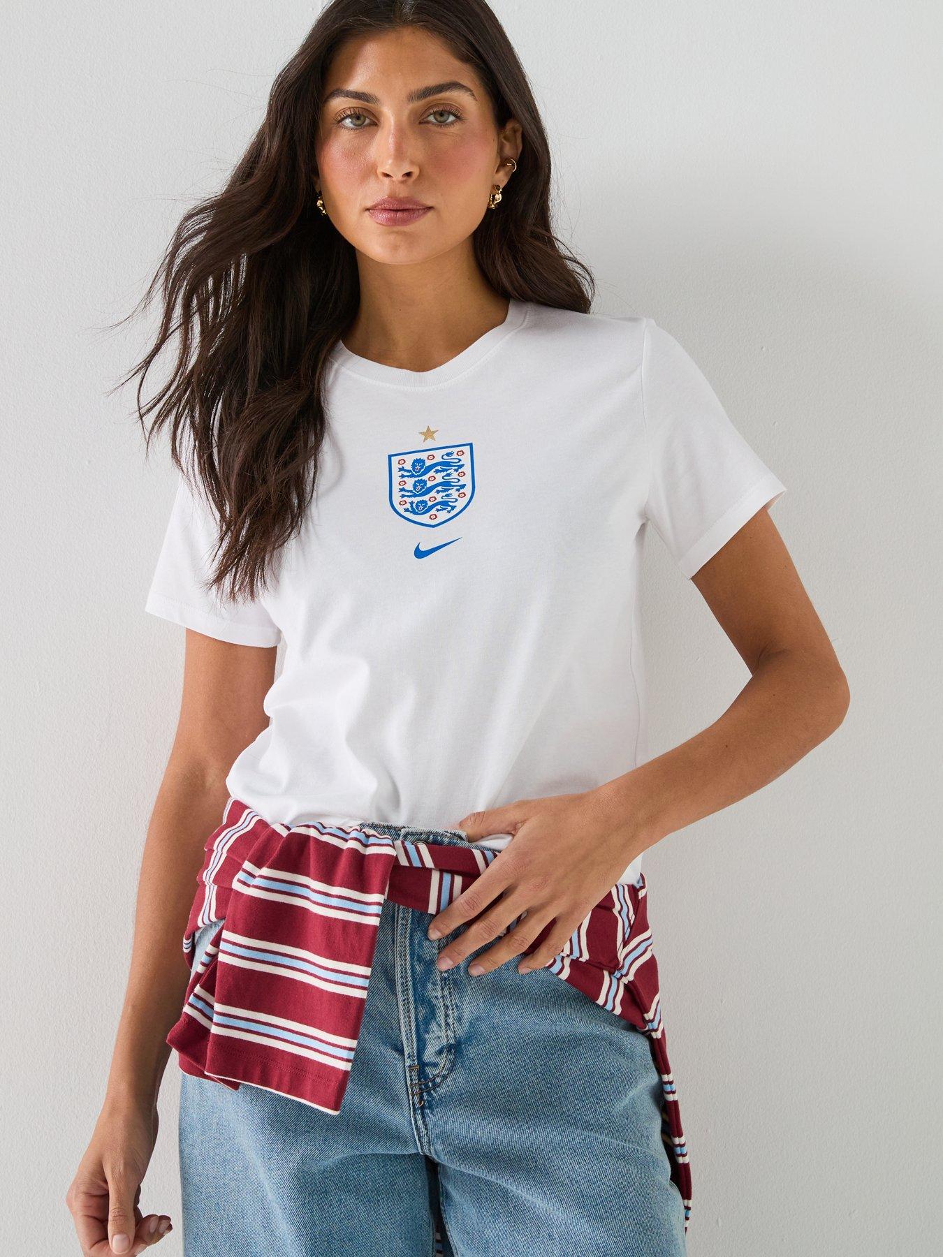 nike-womensnbspengland-crest-t-shirt-whiteoutfit