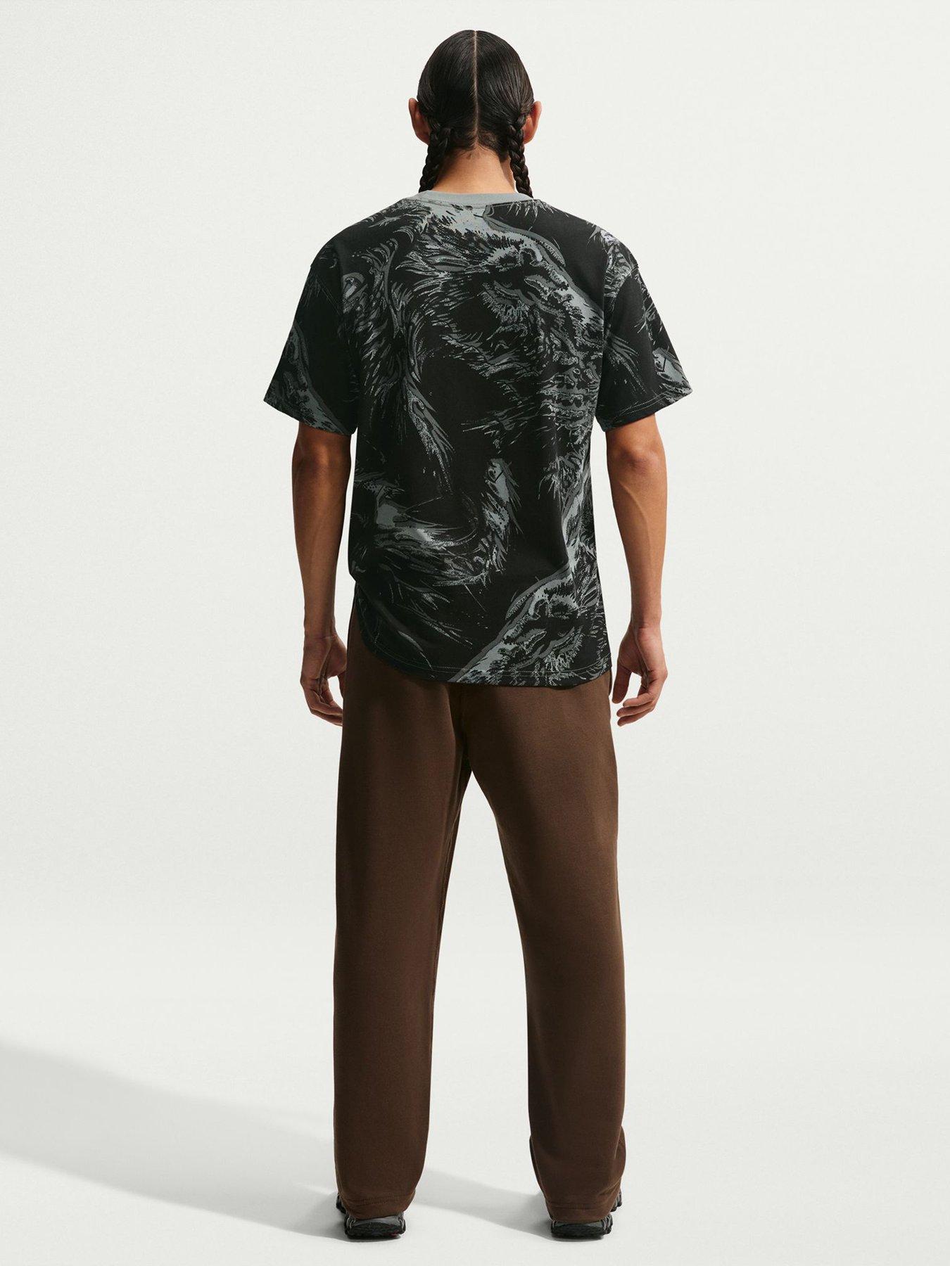 Image 2 of 5 of Nike Men's England AOP T-Shirt - Black