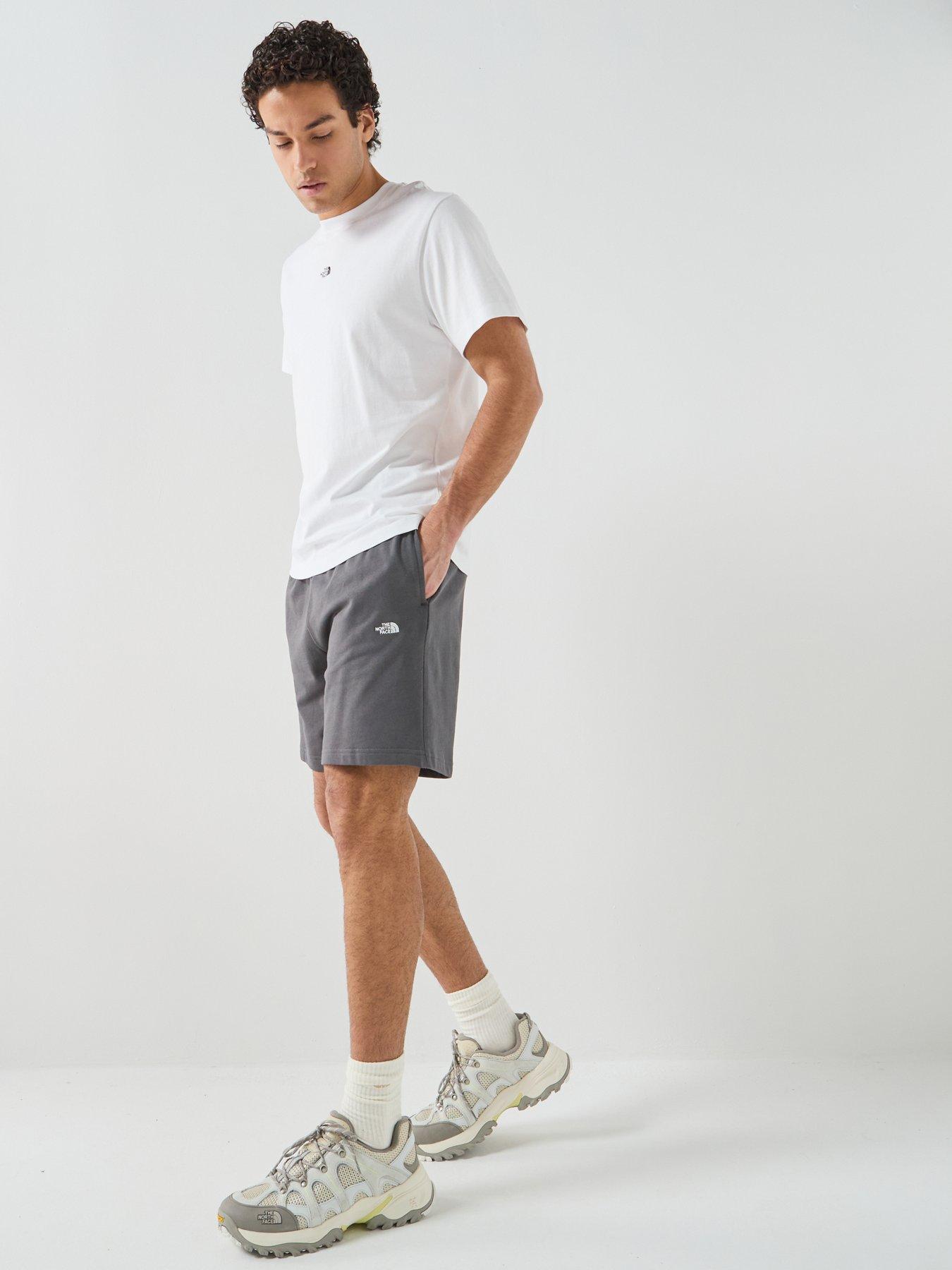 the-north-face-mens-essential-relaxed-shorts-greydetail