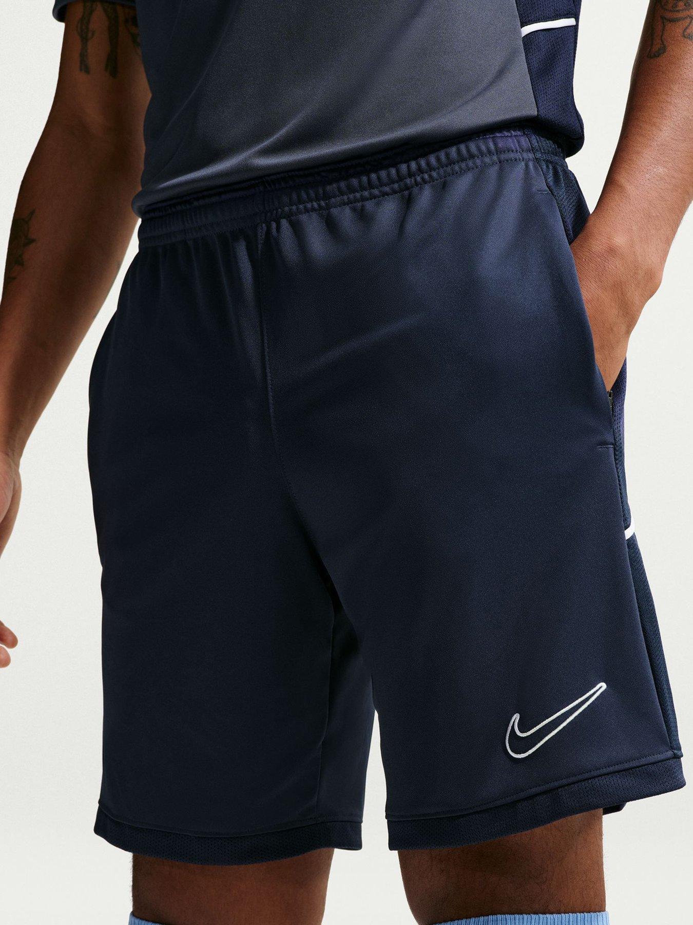 nike-mens-academy-25-shorts-navyoutfit