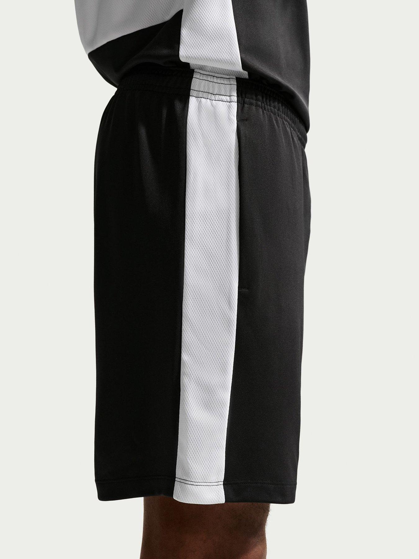 nike-mens-academy-25-plus-gx-shorts-blackoutfit