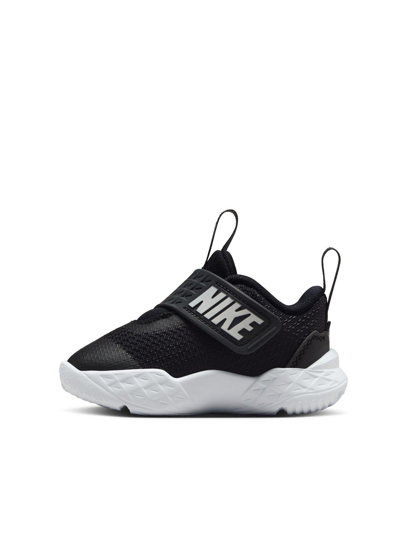 Image 6 of 7 of Nike Big Kids' City Response Trainers - Black