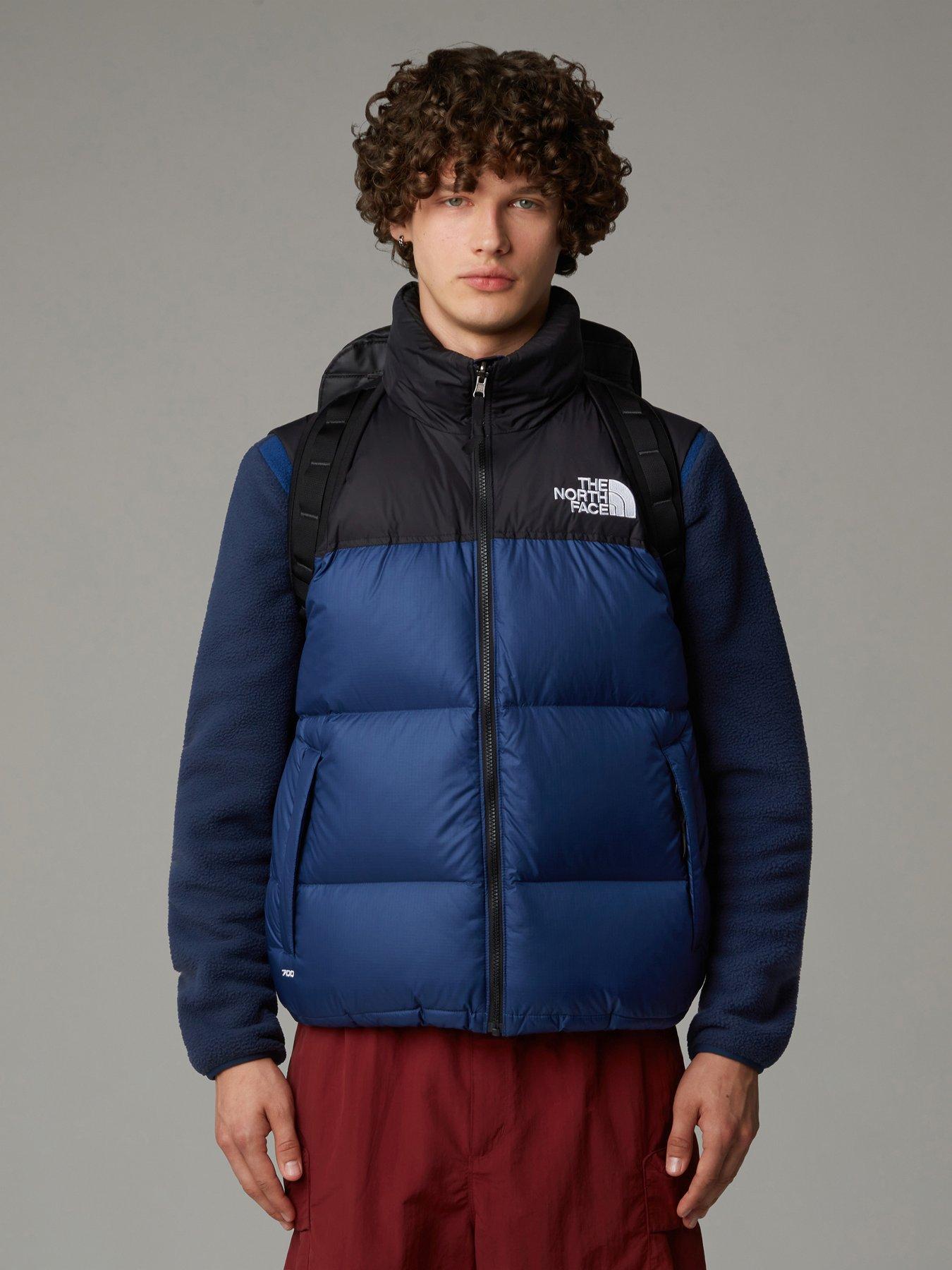 the-north-face-base-camp-voyager-42l-duffel-bag-blackstillFront