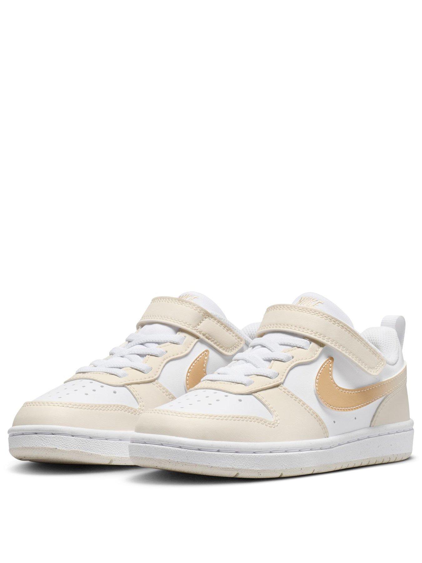 Image 2 of 7 of Nike Big Kids Nike Air Max Invigor Trainers - White