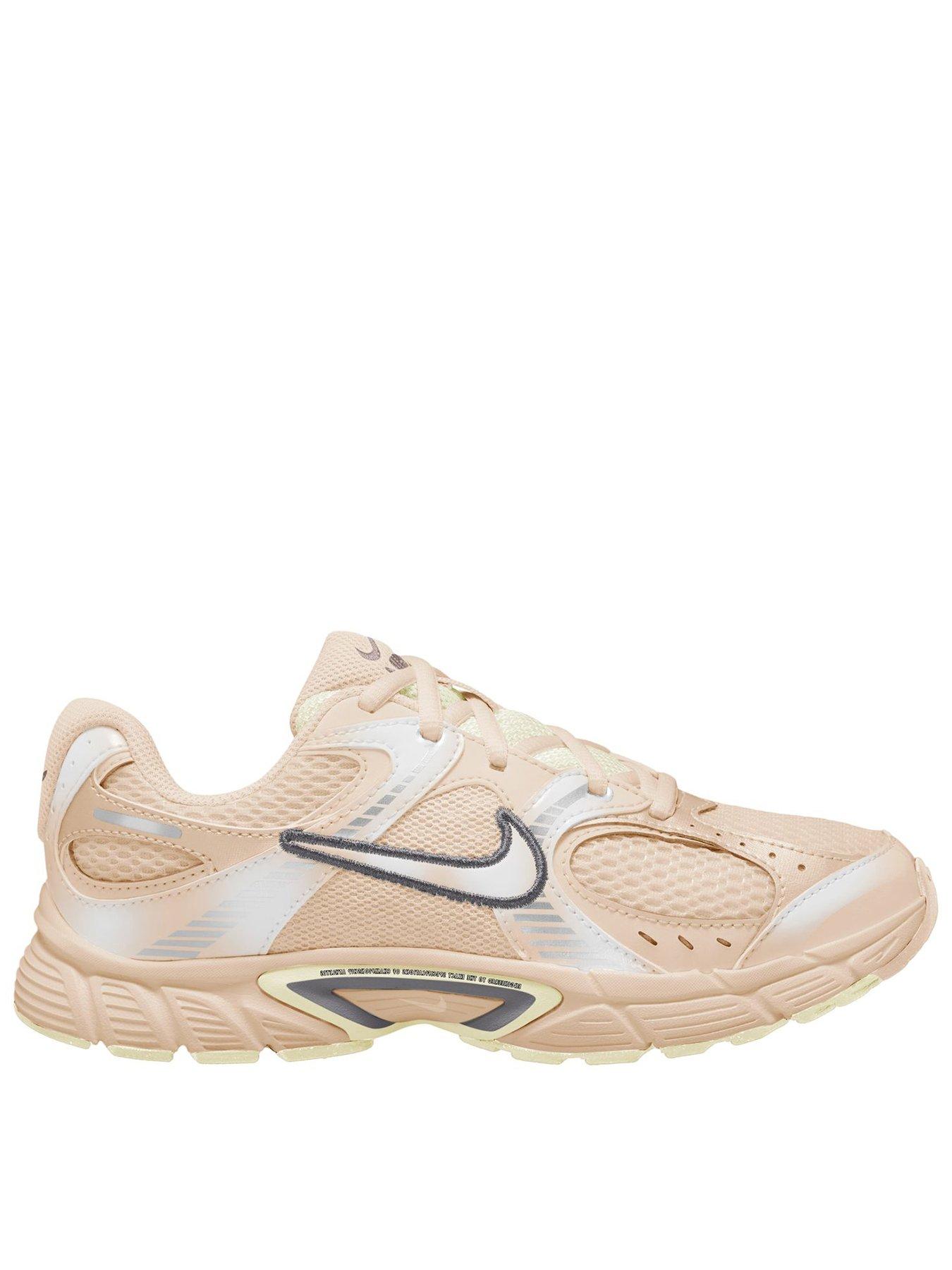 Nike Big Kids' V5 RNR Shoes - White