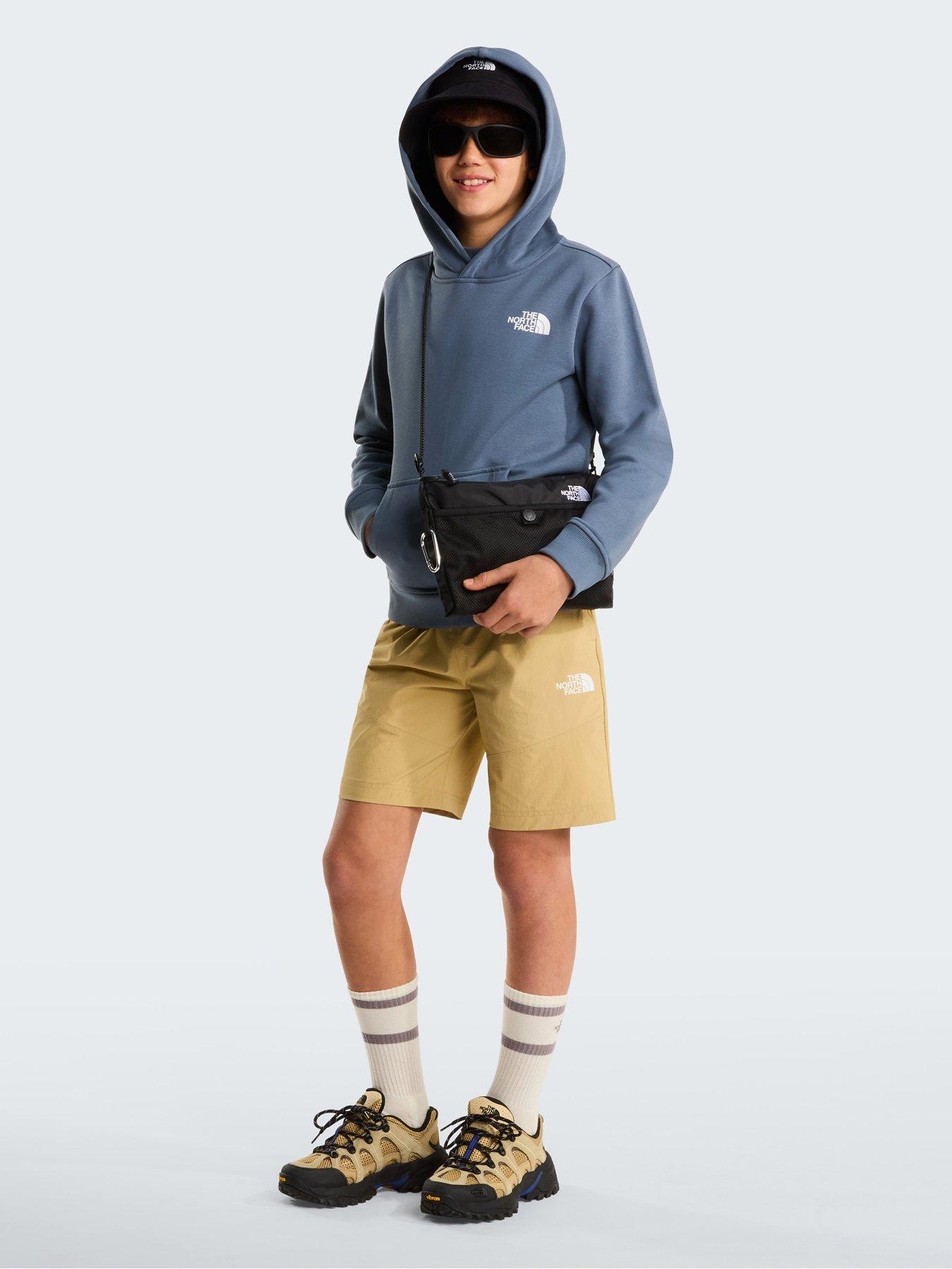 the-north-face-junior-boys-box-never-stop-exploring-hoodie-greyoutfit