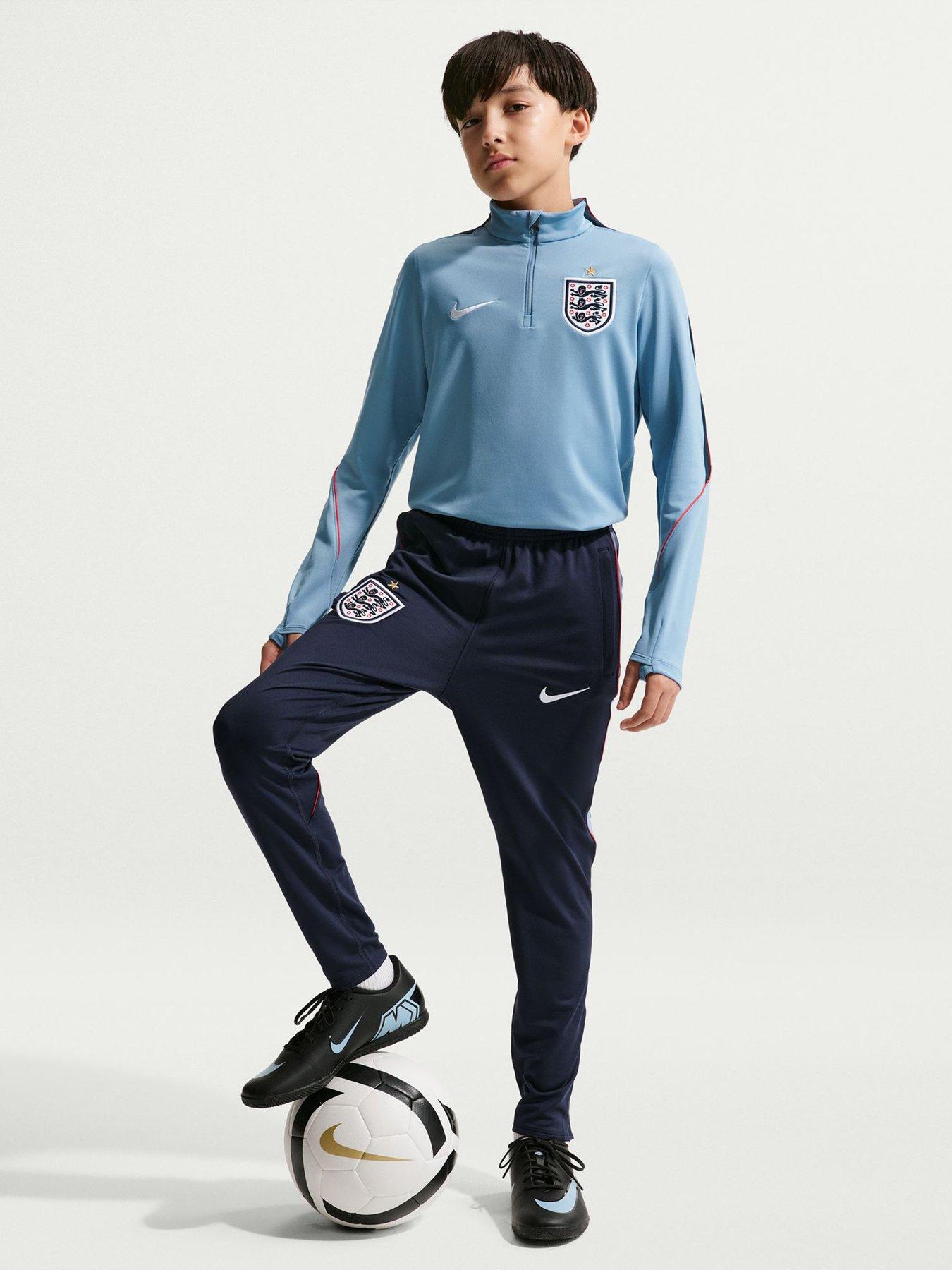 Image 4 of 7 of Nike Older Kids England&nbsp;Strike Drill Top - Blue