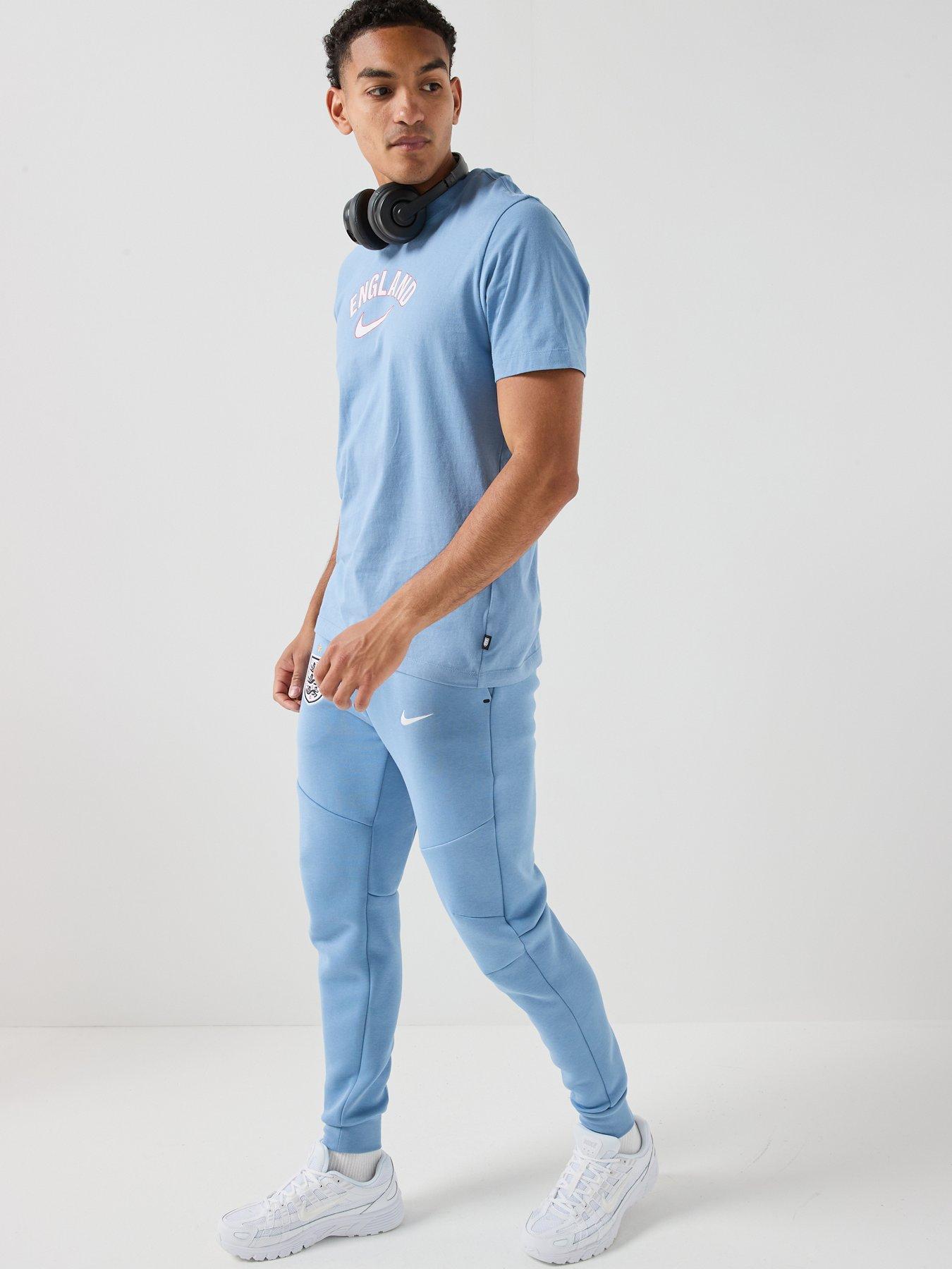 Image 3 of 7 of Nike Men&rsquo;s England Word T-Shirt &ndash; Blue