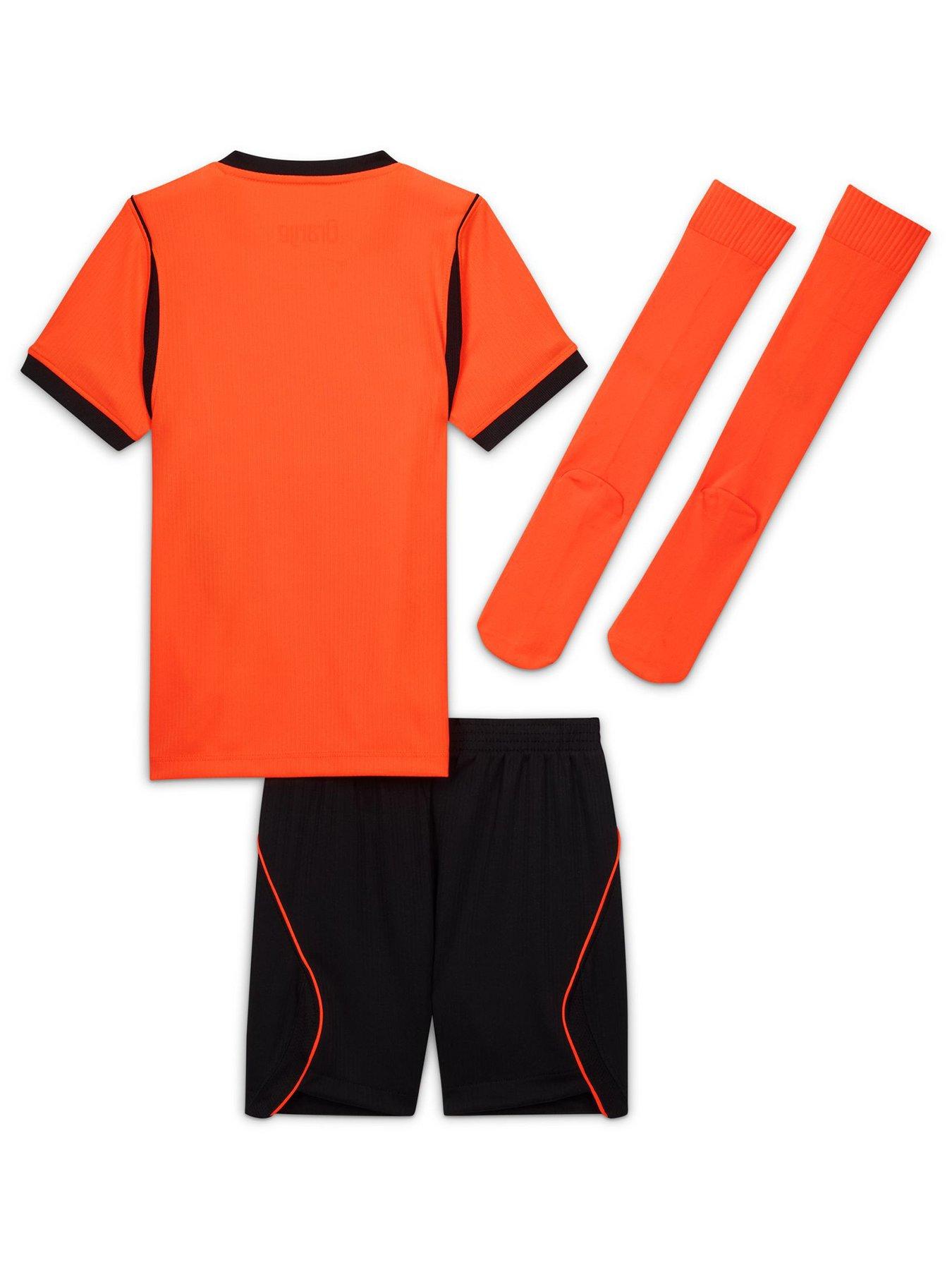 Image 3 of 3 of Nike Younger Kids Netherlands 2026 Dri-FIT Stadium Home Kit &ndash; Orange