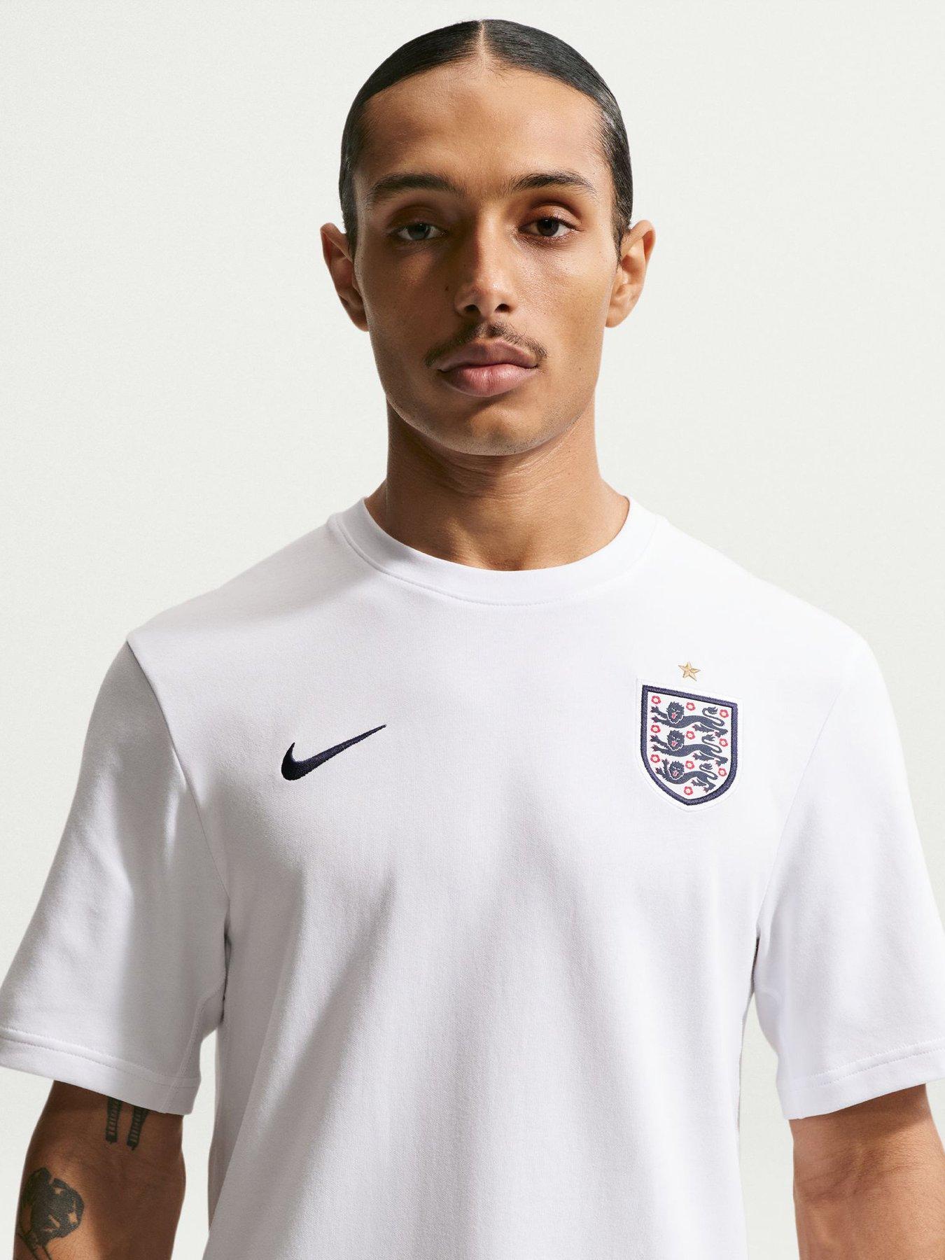 Image 4 of 5 of Nike Men&rsquo;s England Training T-Shirt &ndash; White