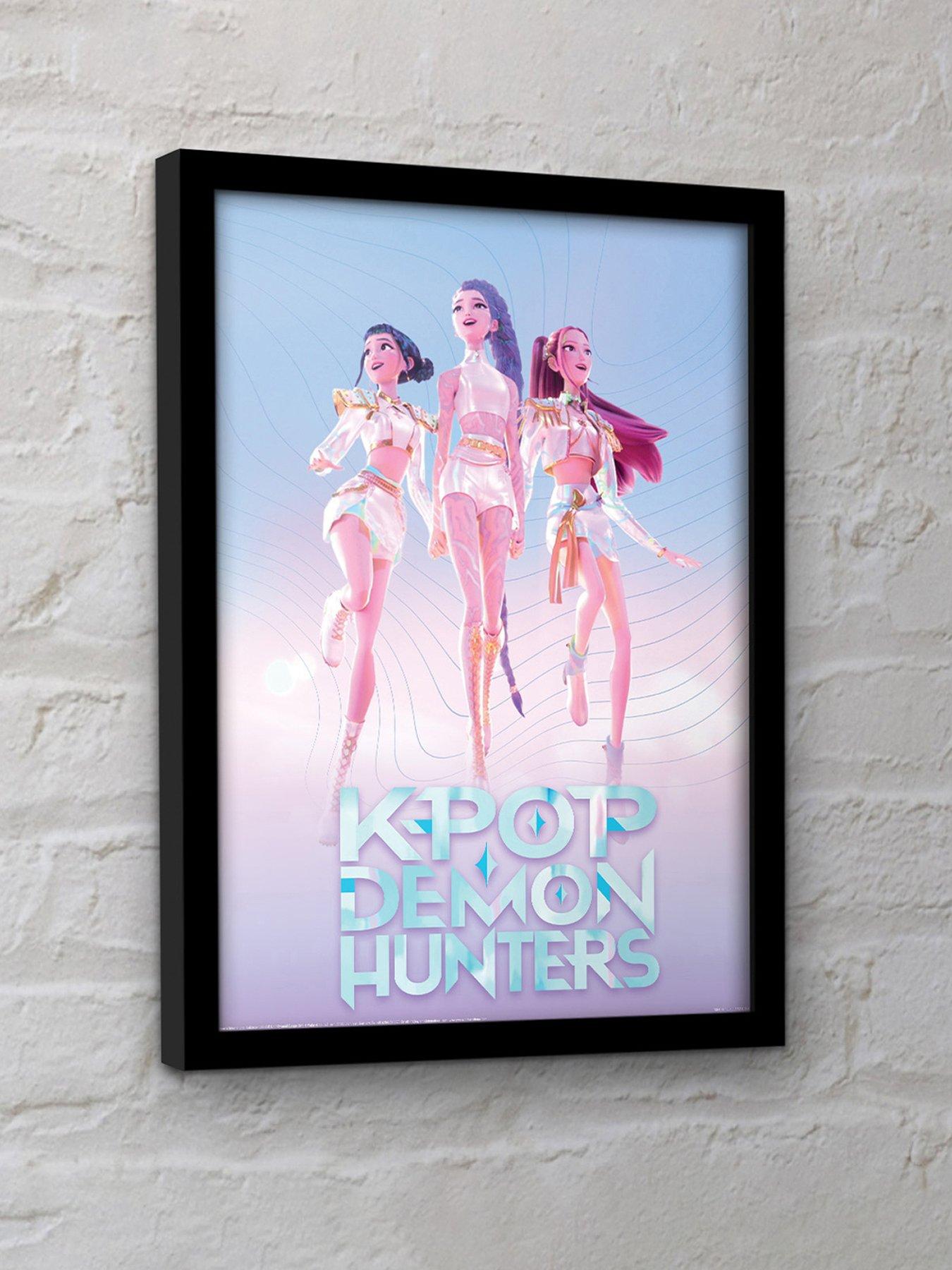 k--pop-demon-hunters-k-pop-demon-hunters-trio-collector-printstillFront