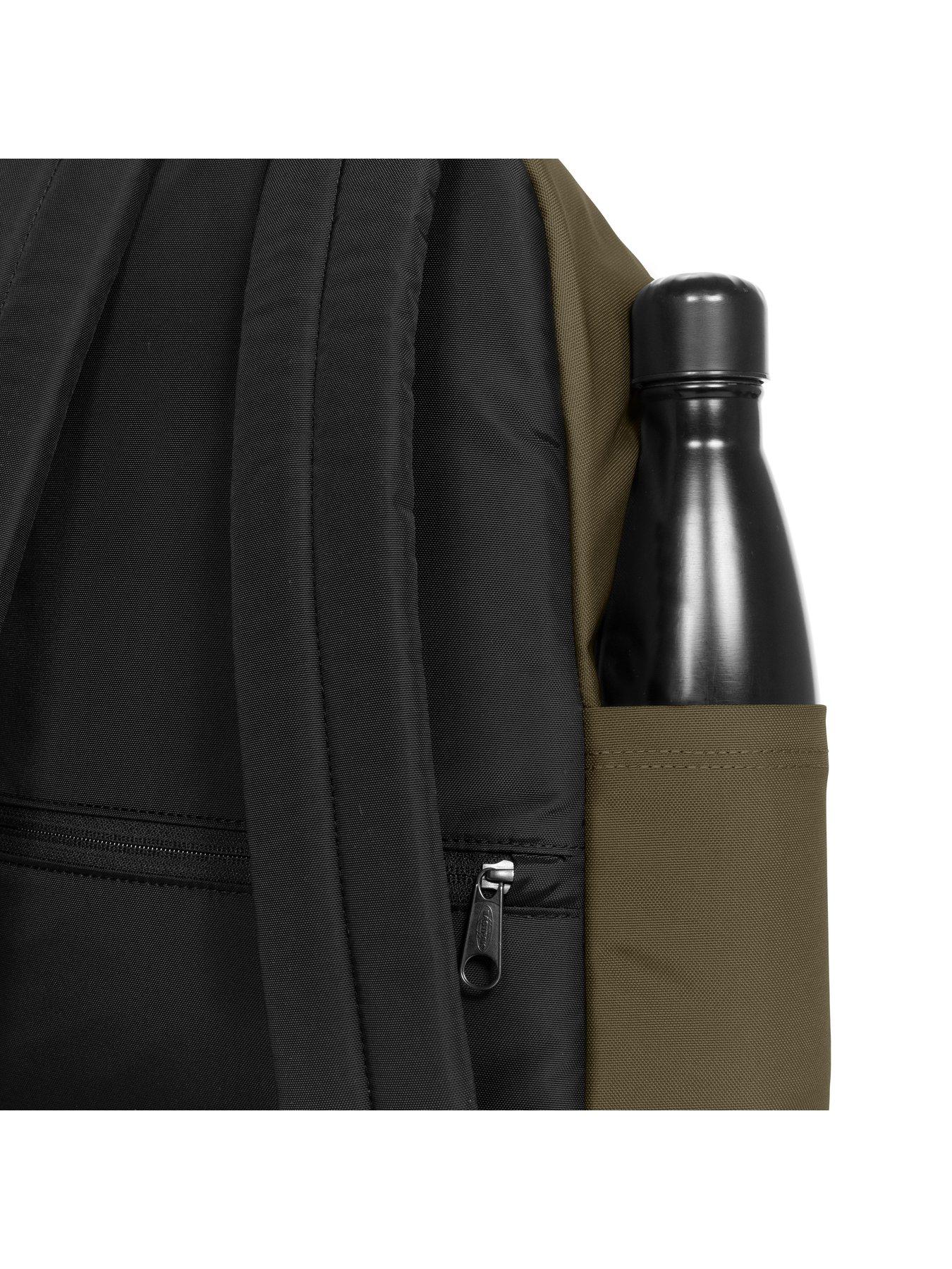 eastpak-day-pakr-backpack-army-oliveoutfit