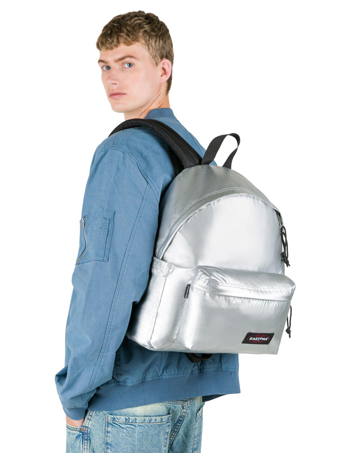 eastpak-day-pakr-backpack-space-silverstillFront