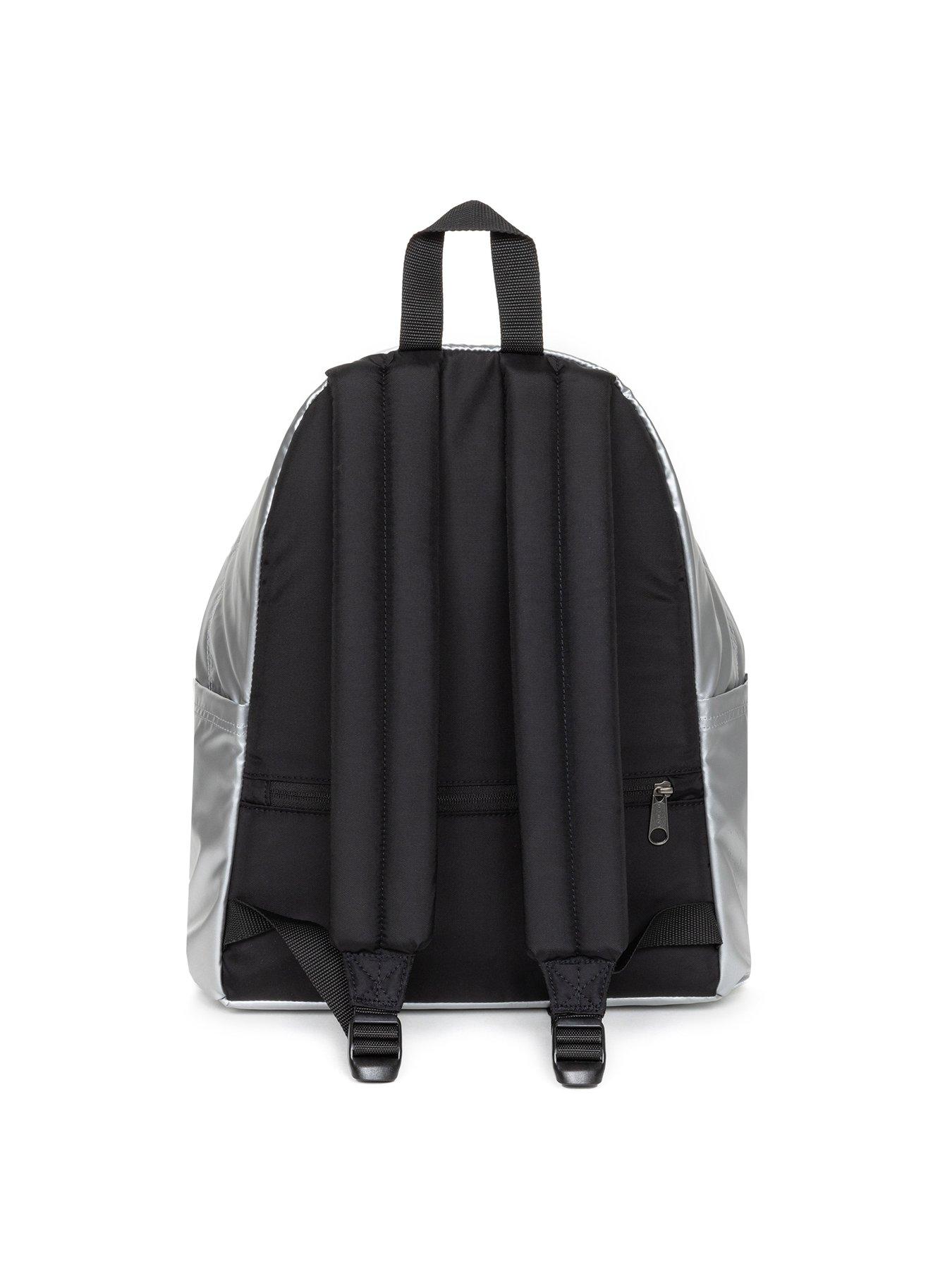 eastpak-day-pakr-backpack-space-silverback