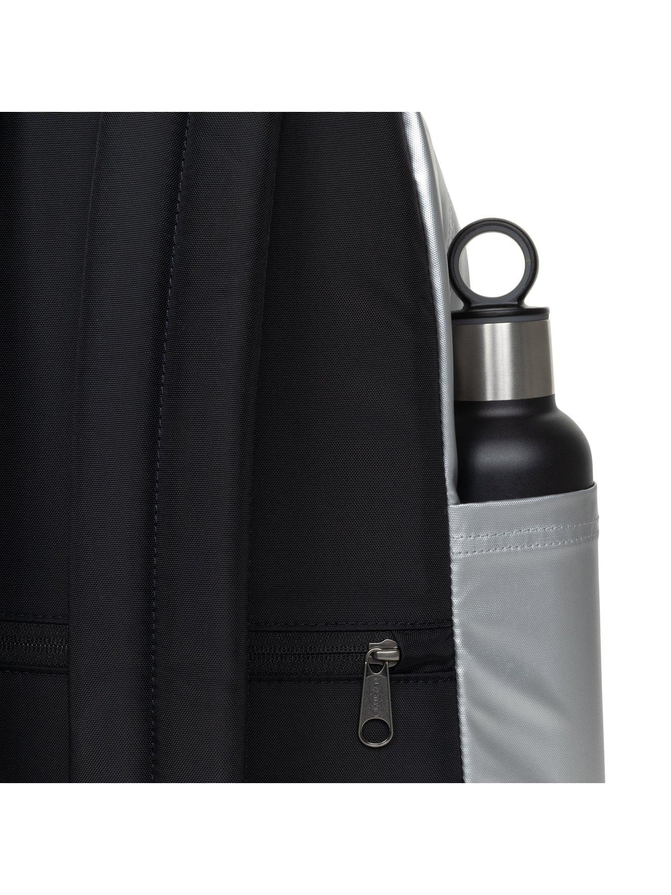 eastpak-day-pakr-backpack-space-silverdetail