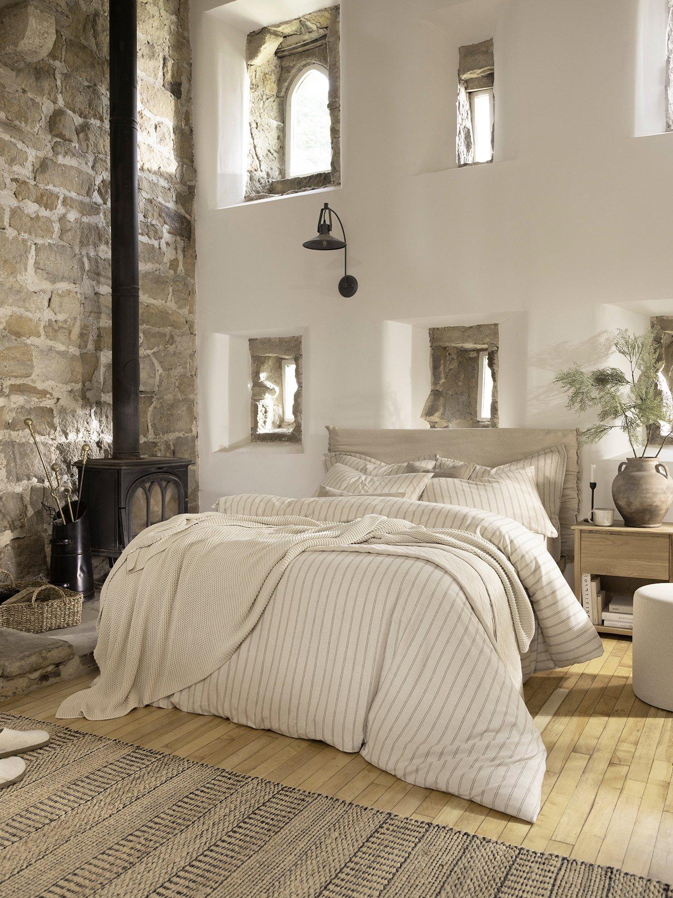 christy-flannel-marl-stripe-duvet-set--double