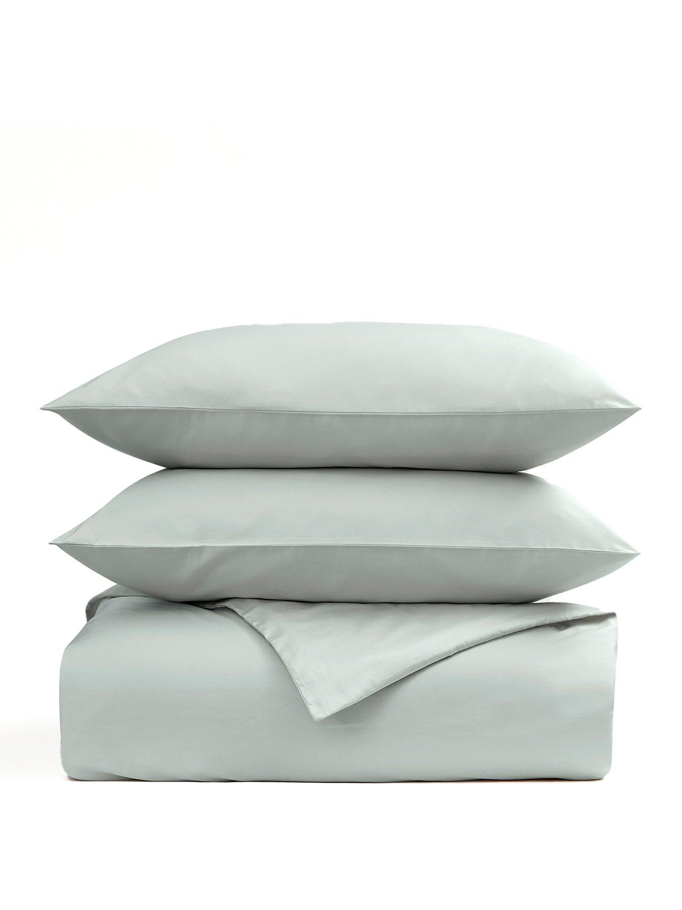 christy-classic-sateen-duvet-set--kingstillFront