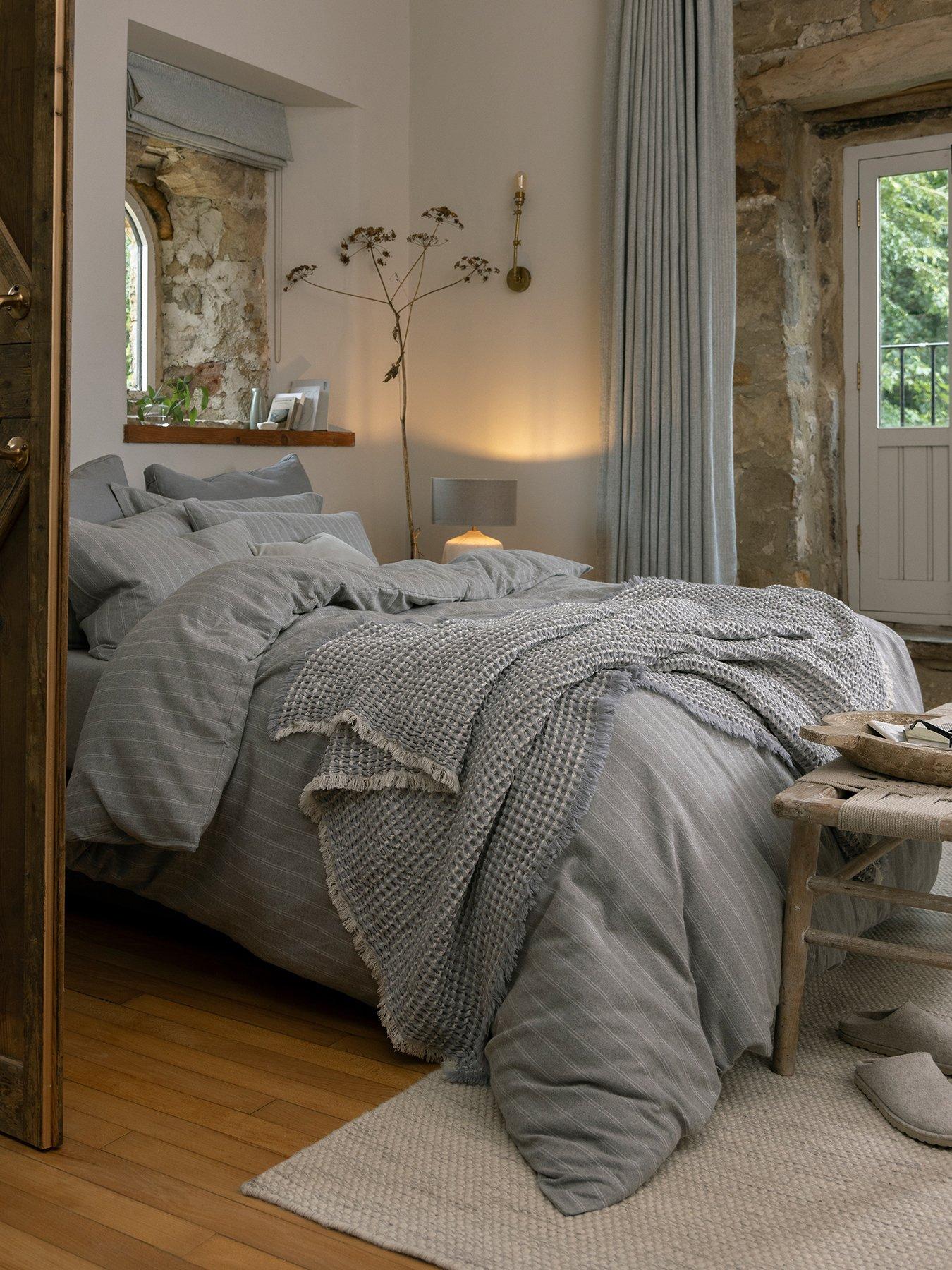 Christy Flannel Marl Stripe Duvet Set- Super King