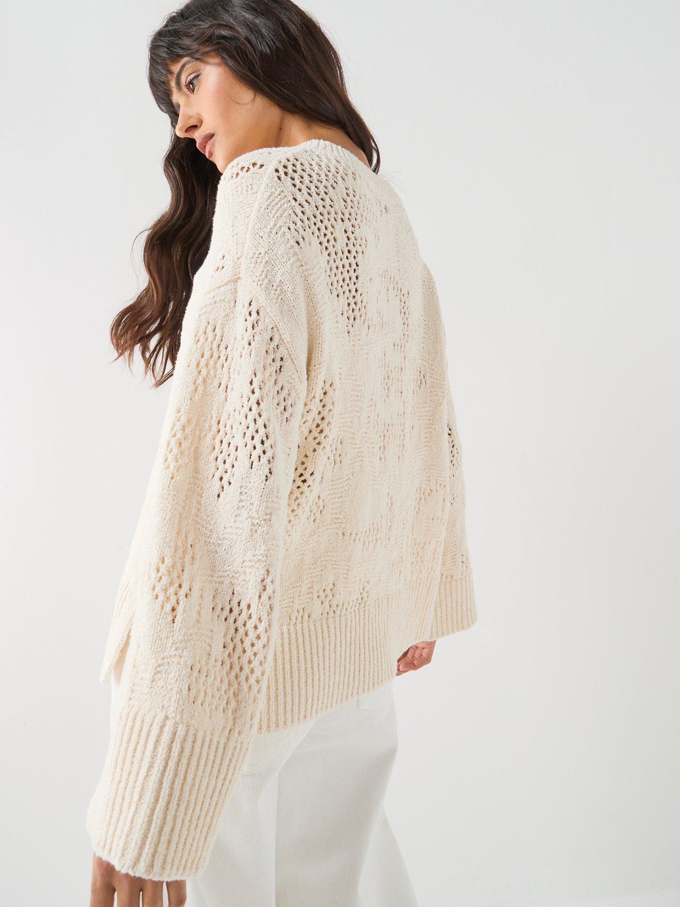 boss-foira-top-whiteoutfit