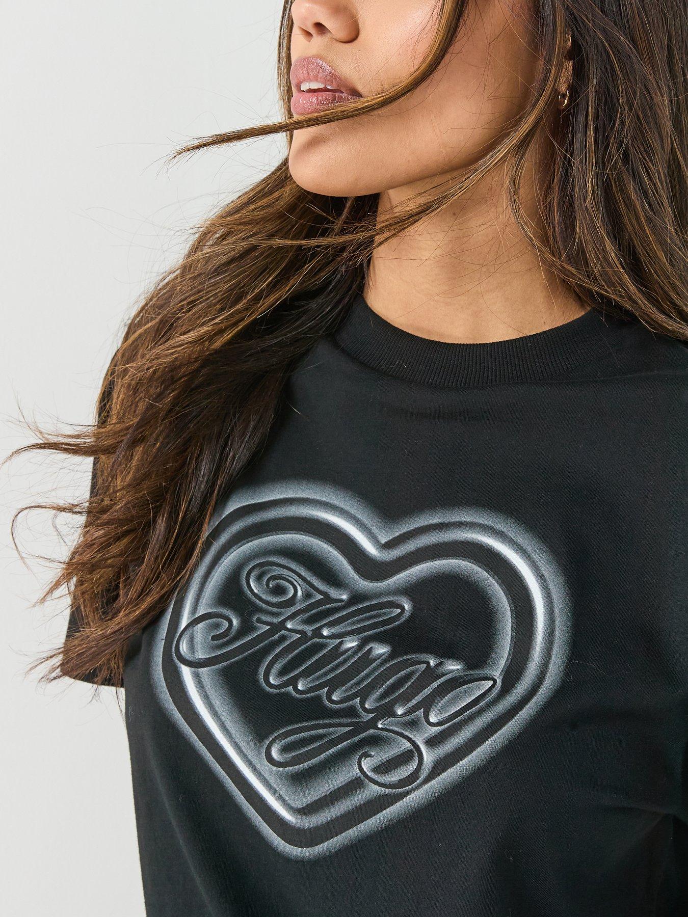 hugo-vintage-graphic-t-shirt-blackoutfit