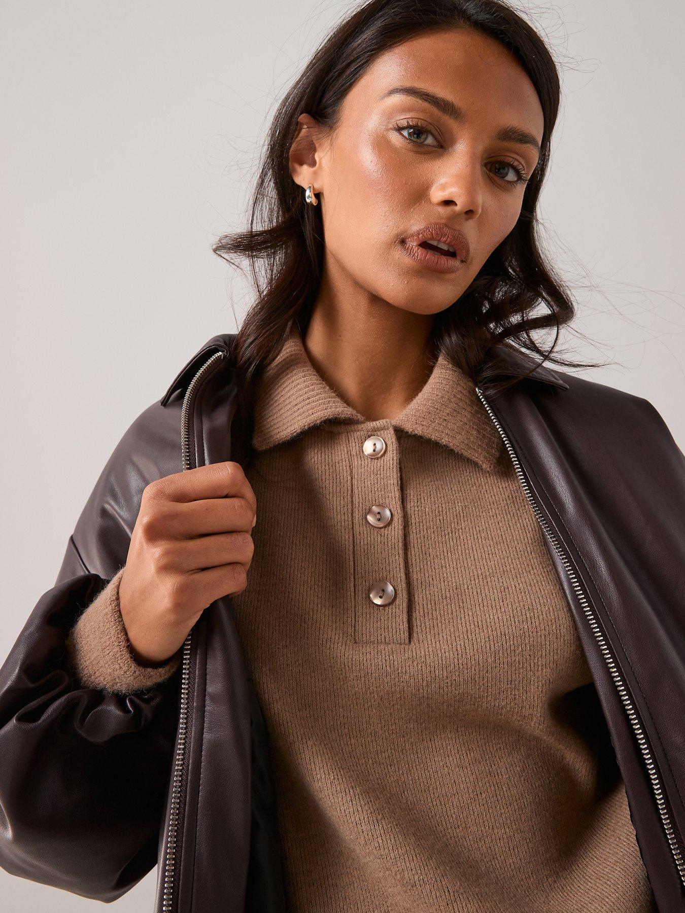 Image 4 of 6 of The Very Collection Button Through Soft Touch Co-Ord - Cream
