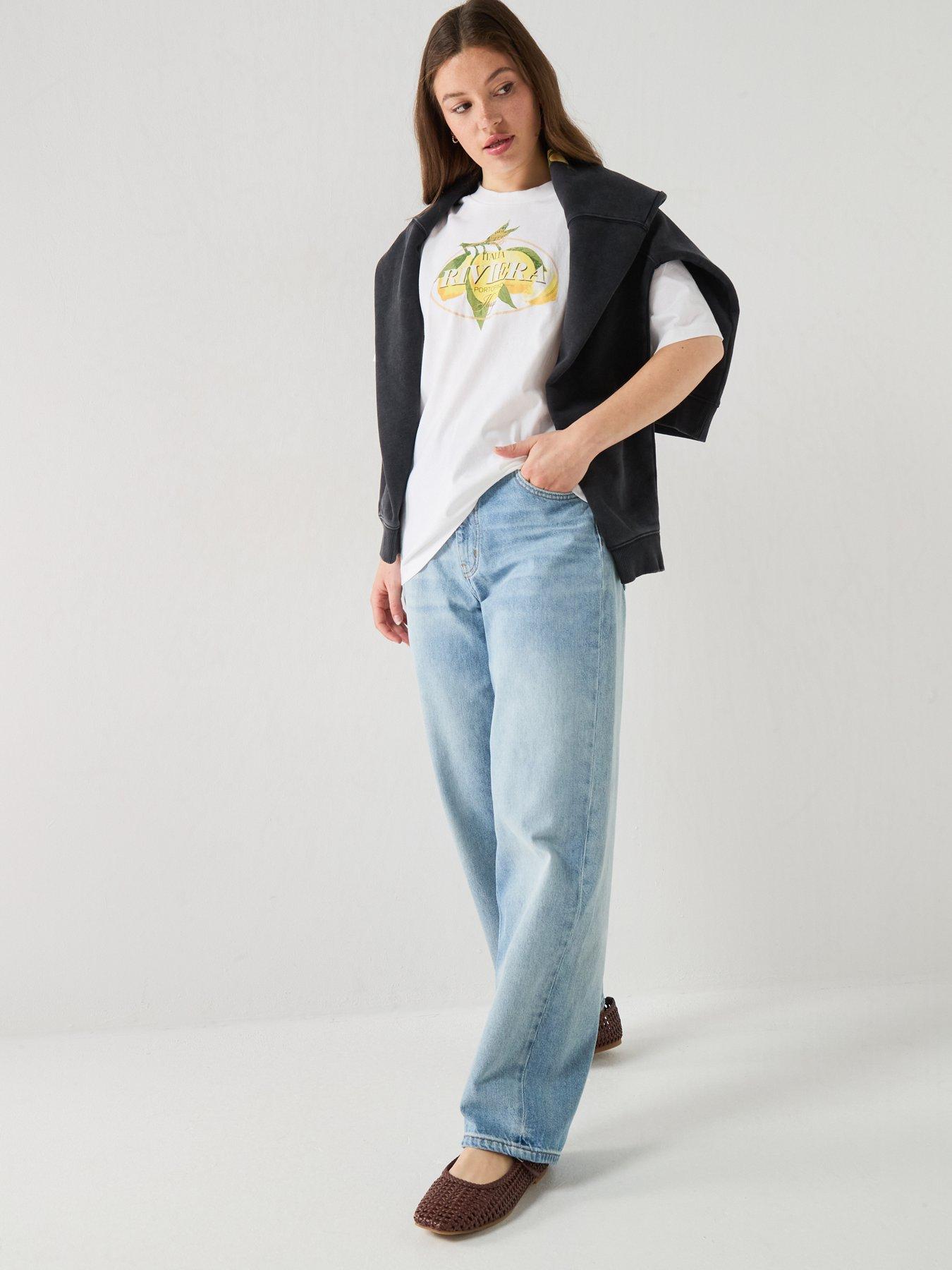 Image 3 of 6 of HUGO Vintage Graphic T-Shirt - White