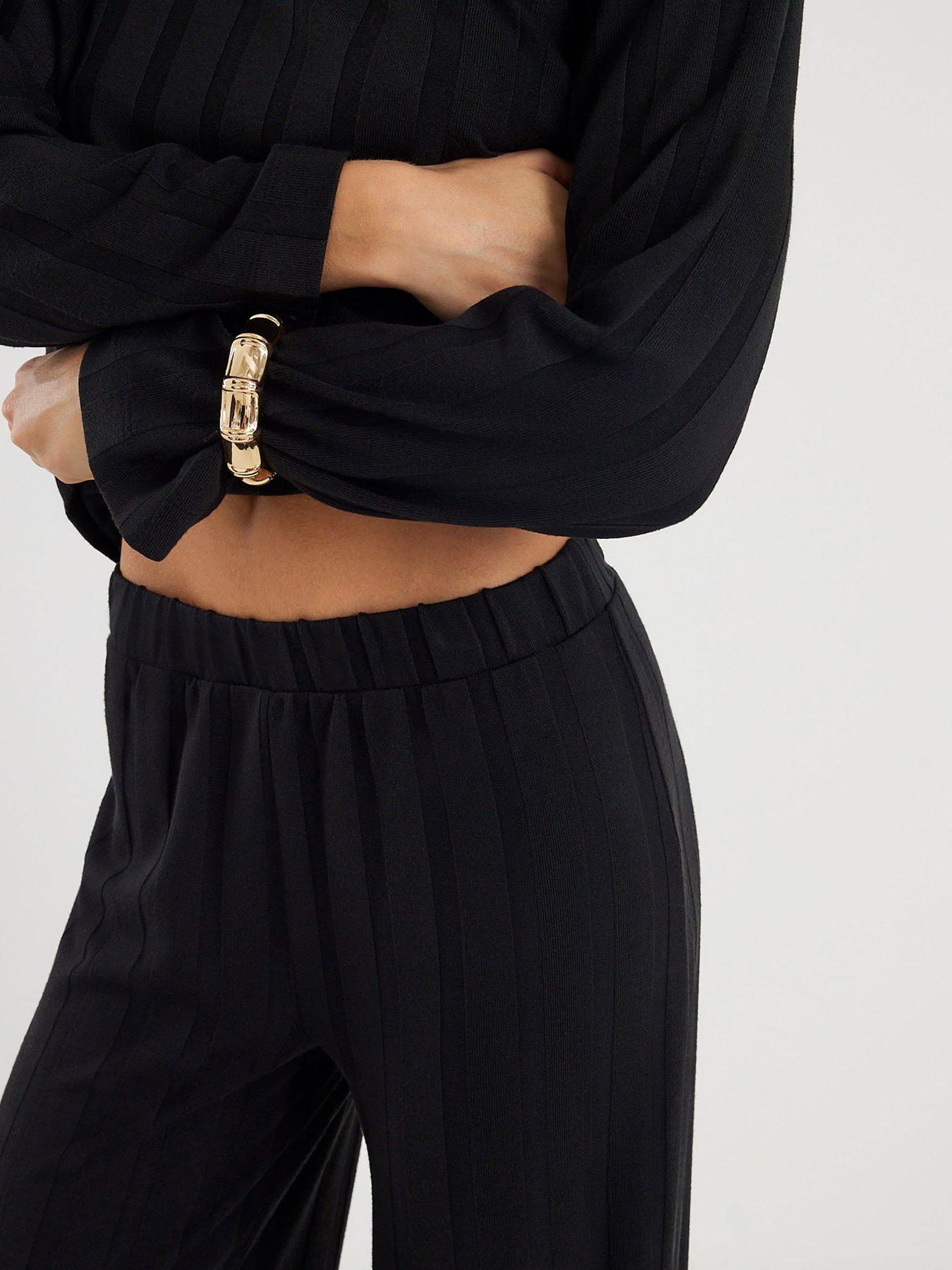 river-island-cosy-wide-rib-trouser-blackoutfit