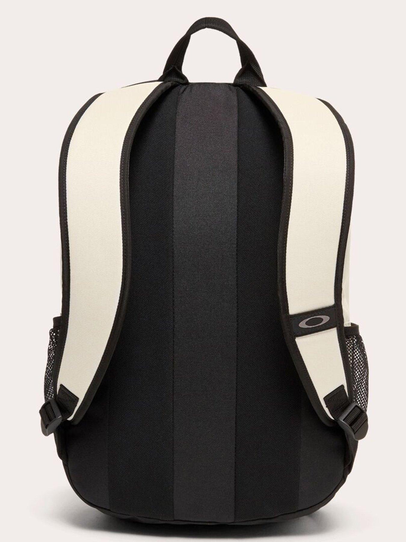 Image 2 of 6 of Oakley Mens Enduro 20L 3.0 Backpack - Black/White
