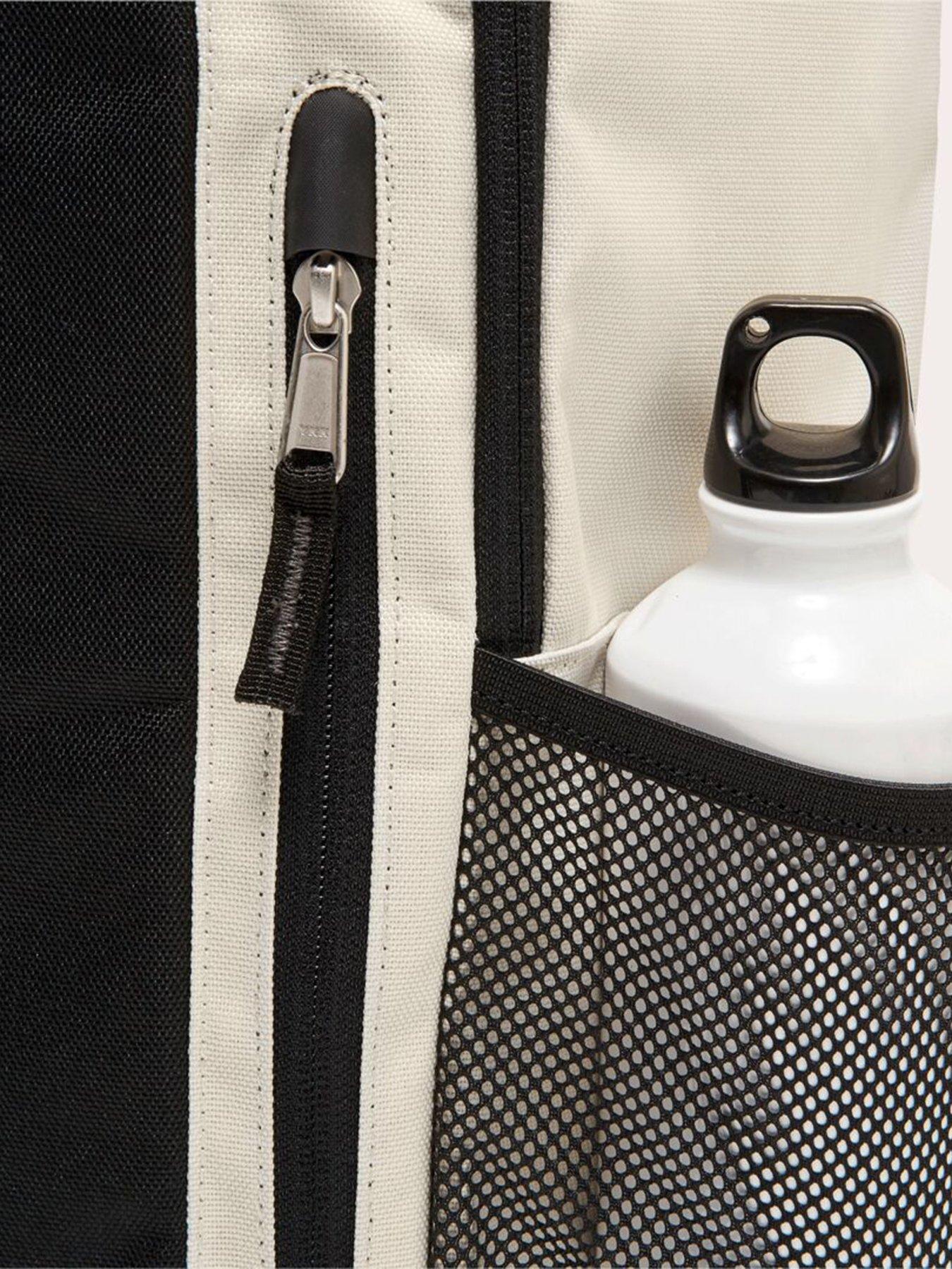 Image 5 of 6 of Oakley Mens Enduro 20L 3.0 Backpack - Black/White