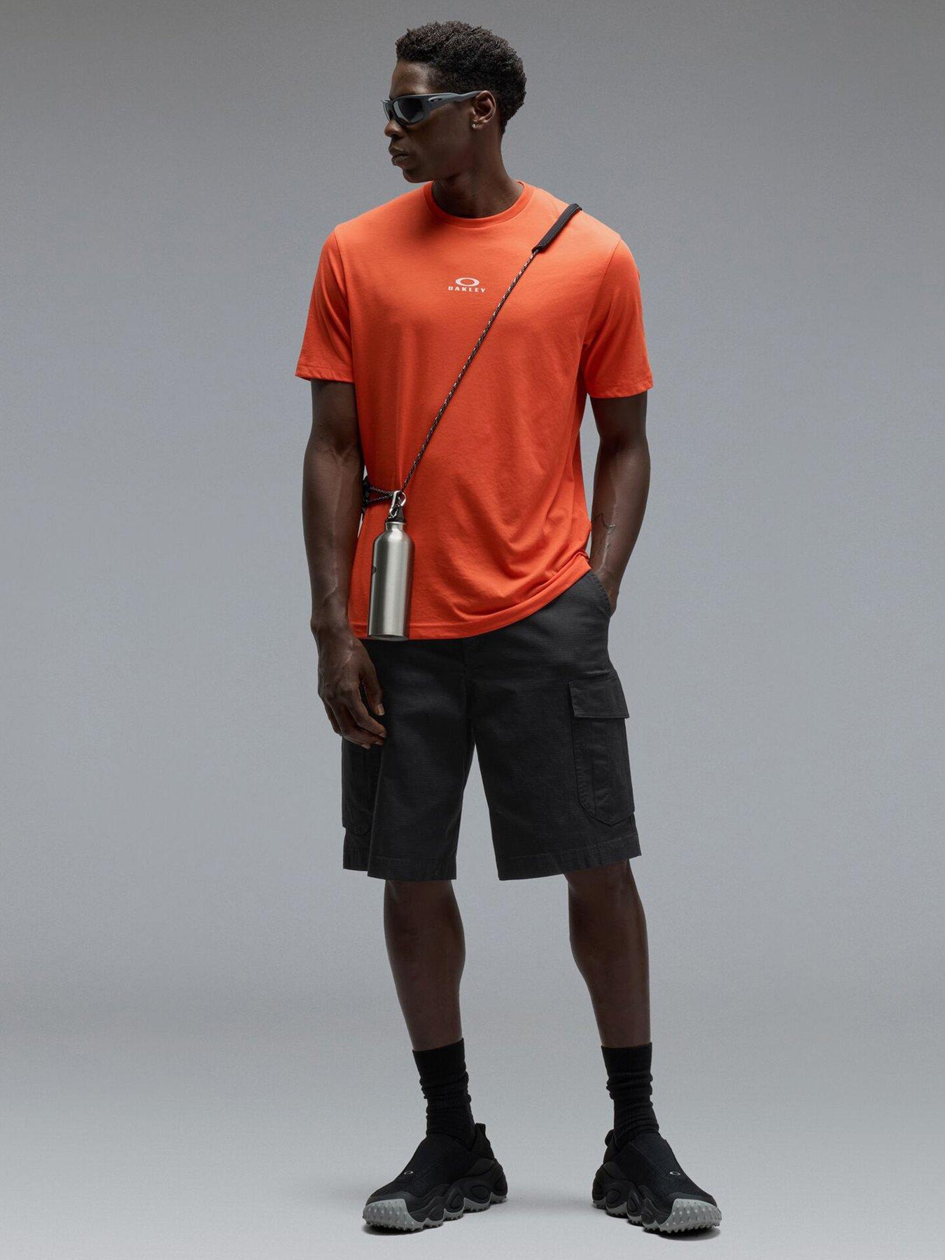 oakley-mens-all-day-cargo-shorts-blackback