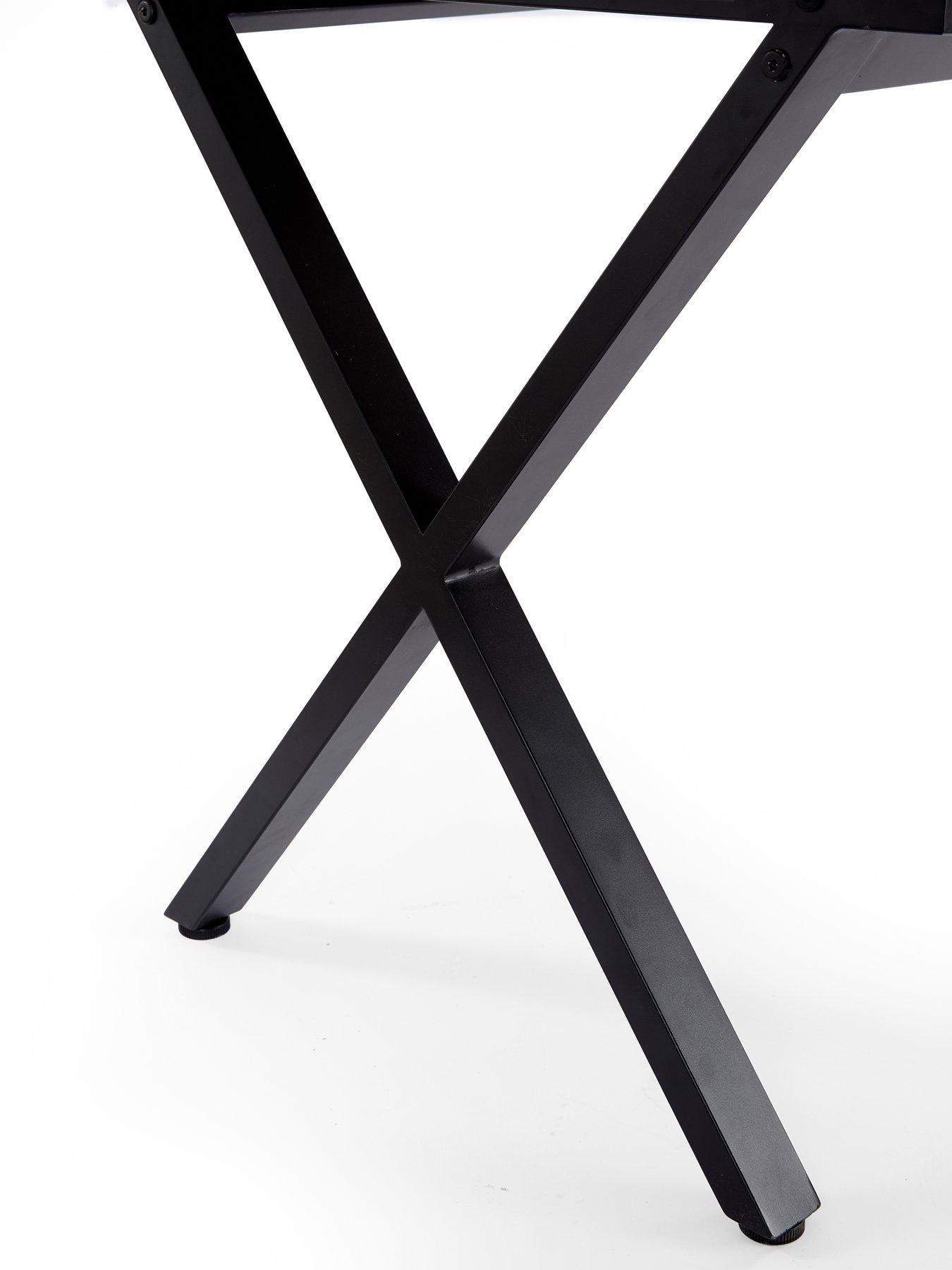 Image 5 of 6 of The Very Collection Harlem 160cm Light Oak Dining Table - FSC&reg; Certified