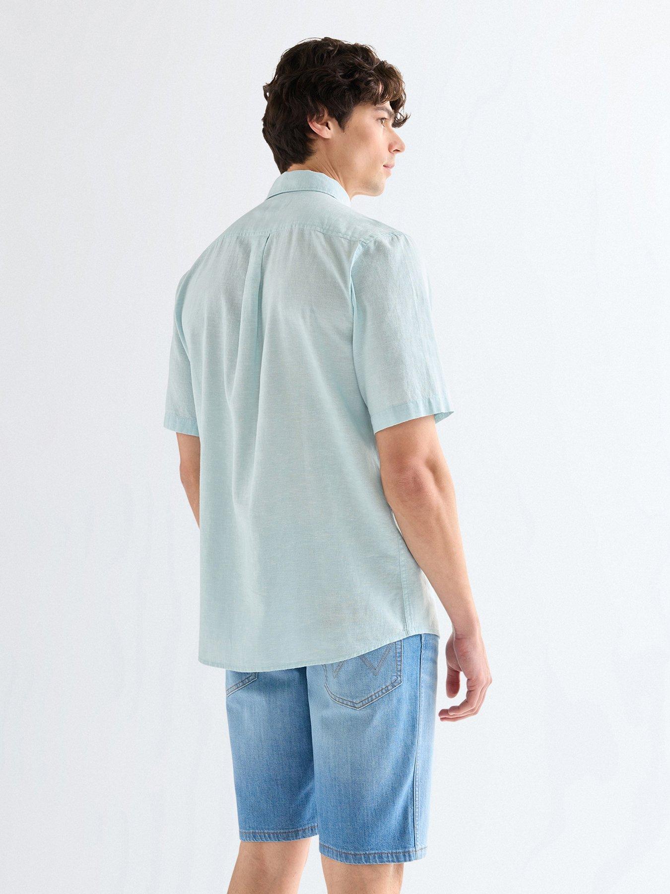 Image 2 of 5 of Wrangler Linen Blend Short Sleeve Shirt - Light Blue