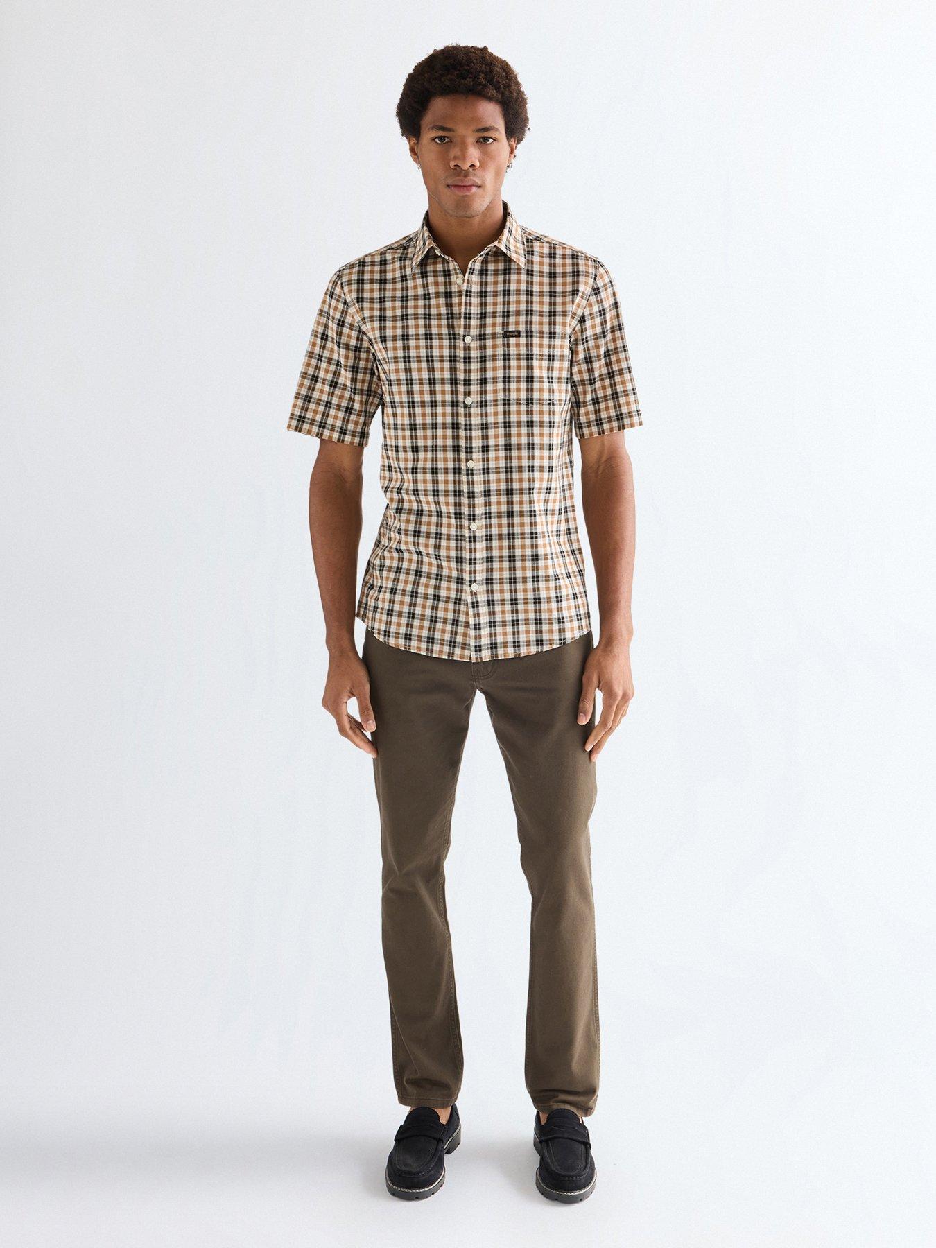 Image 3 of 5 of Wrangler Check Short Sleeve Shirt - Red