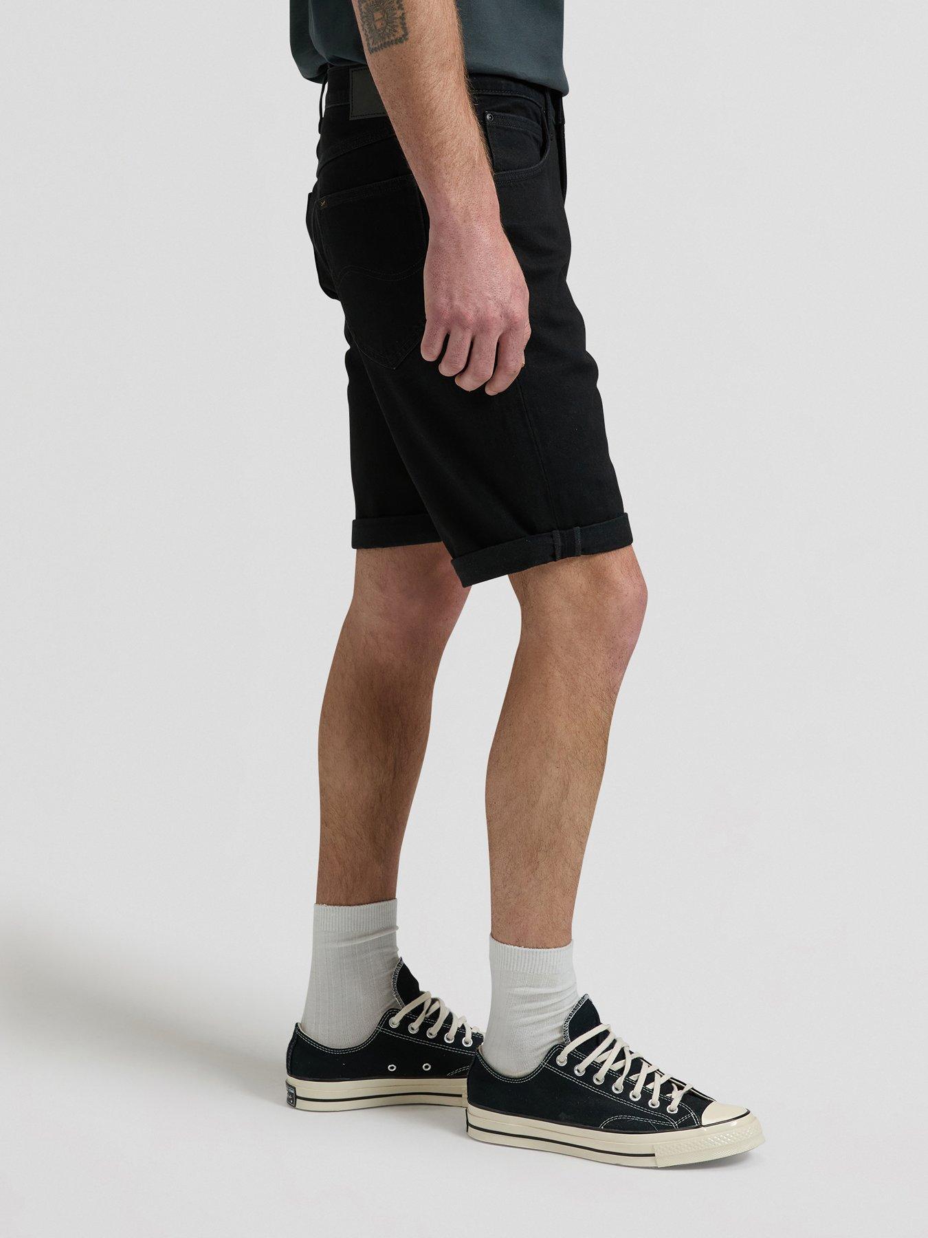 lee-lee-5-pocket-denim-shorts-blackoutfit