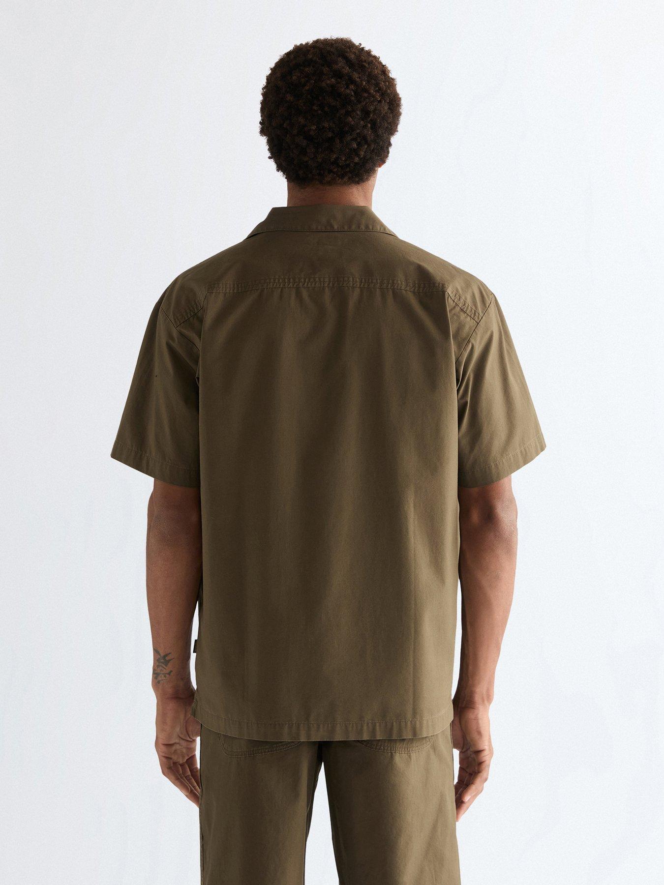 wrangler-utility-short-sleeve-shirt-khakistillFront